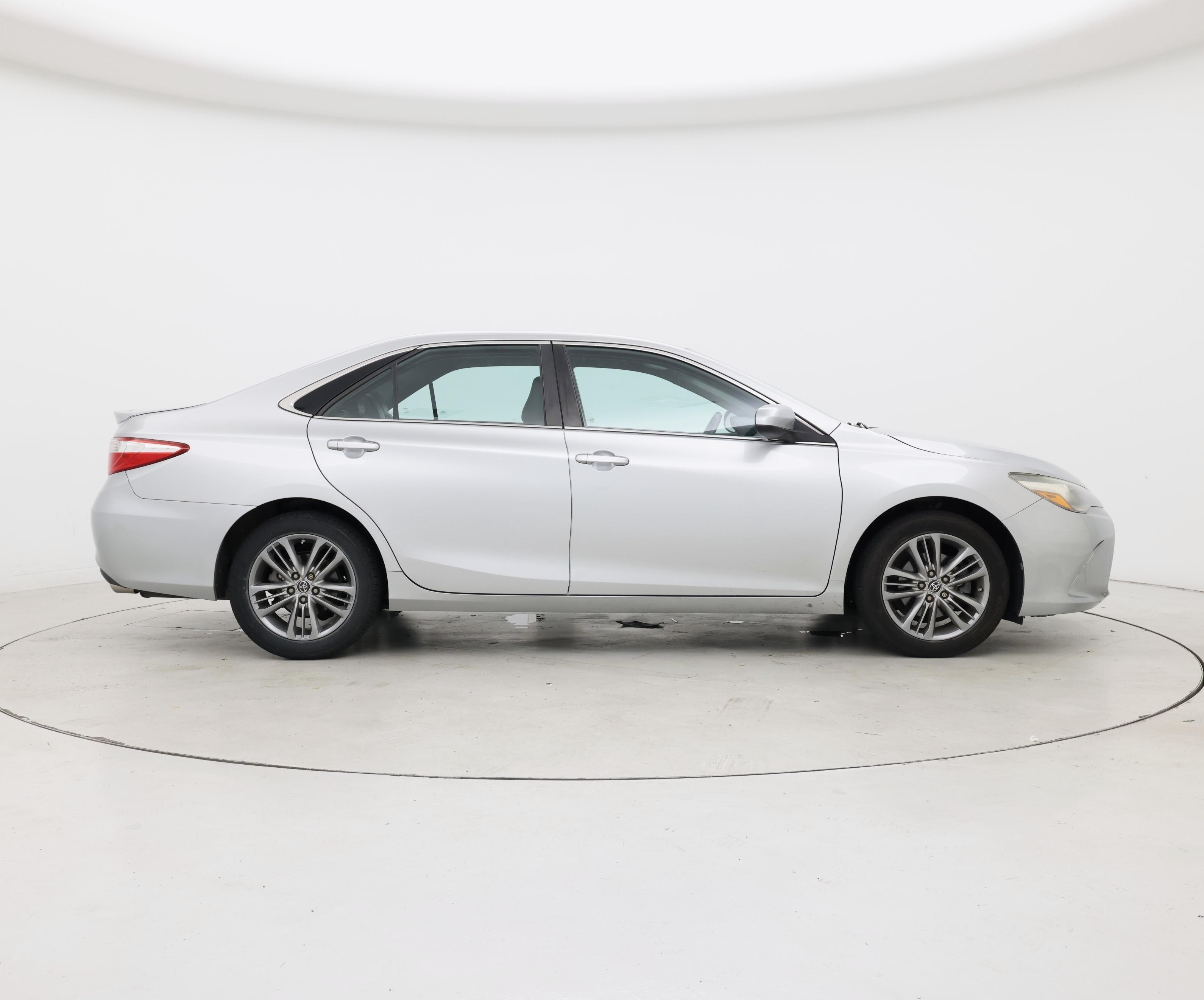 Thumbnail: 2015 Toyota Camry - 7