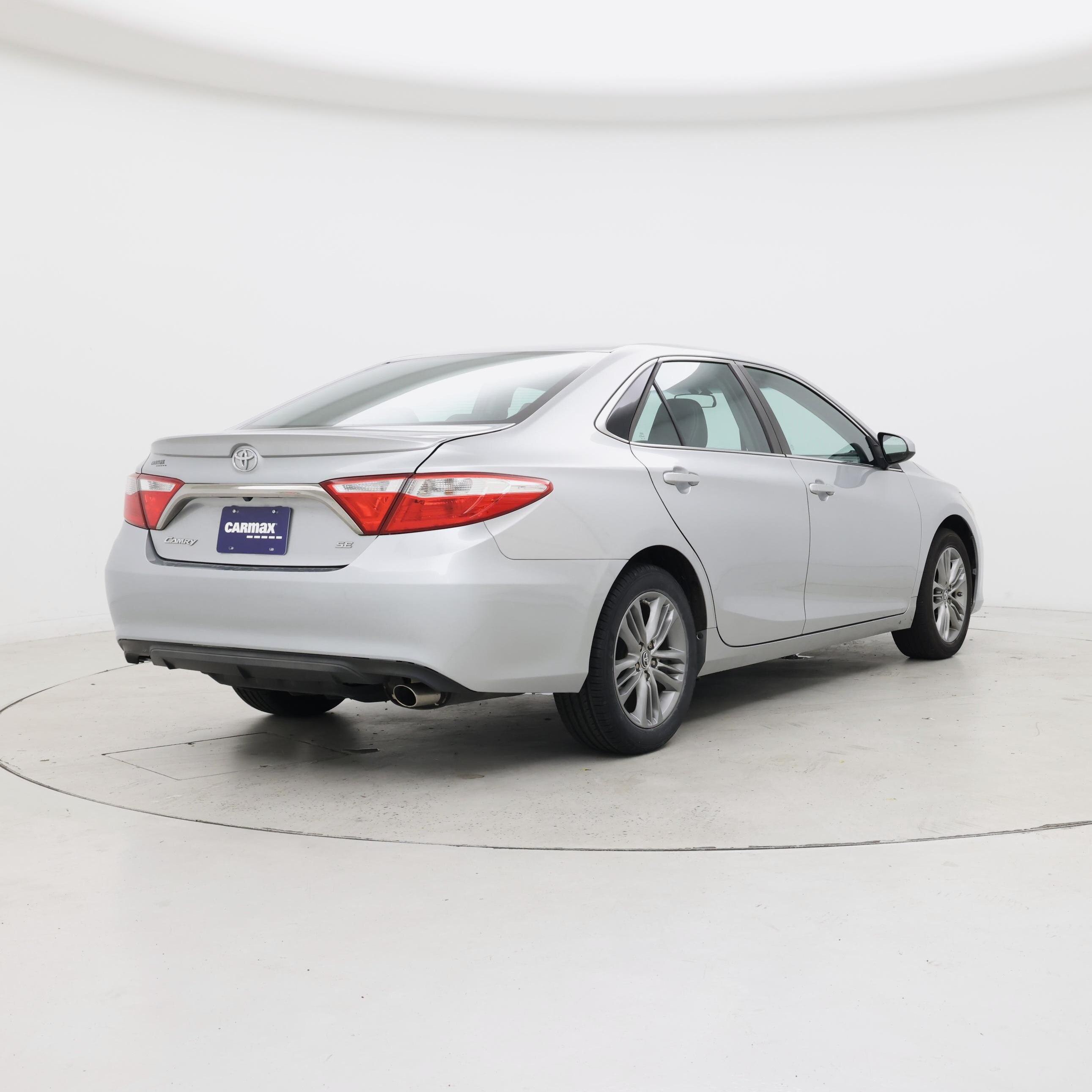 Thumbnail: 2015 Toyota Camry - 8