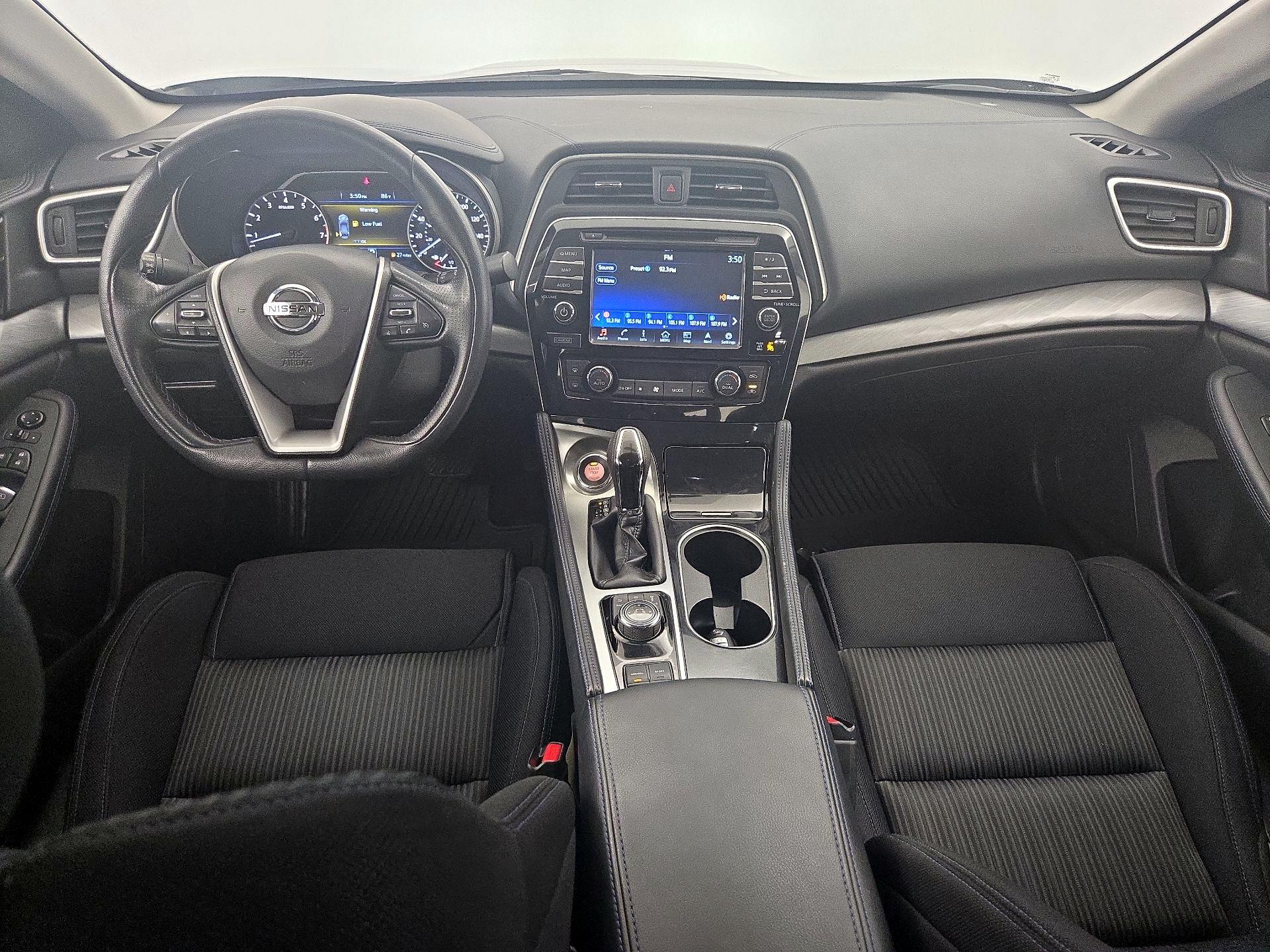 Thumbnail: 2016 Nissan Maxima - 9