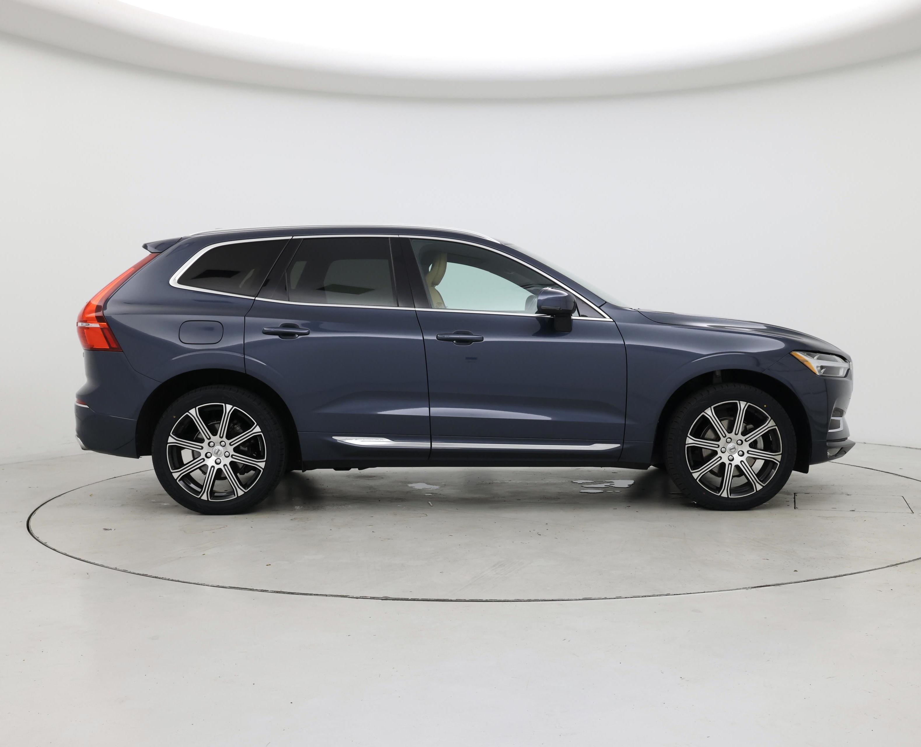 Thumbnail: 2020 Volvo XC60 - 7