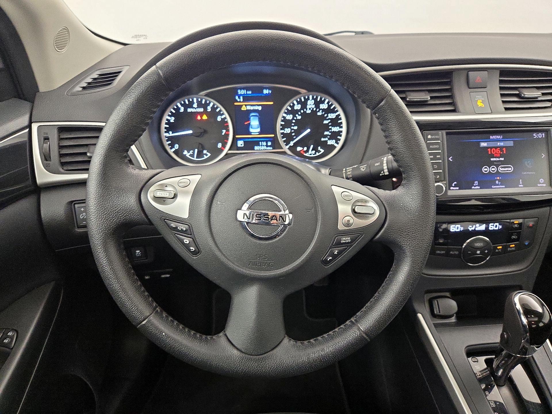 Thumbnail: 2019 Nissan Sentra - 10