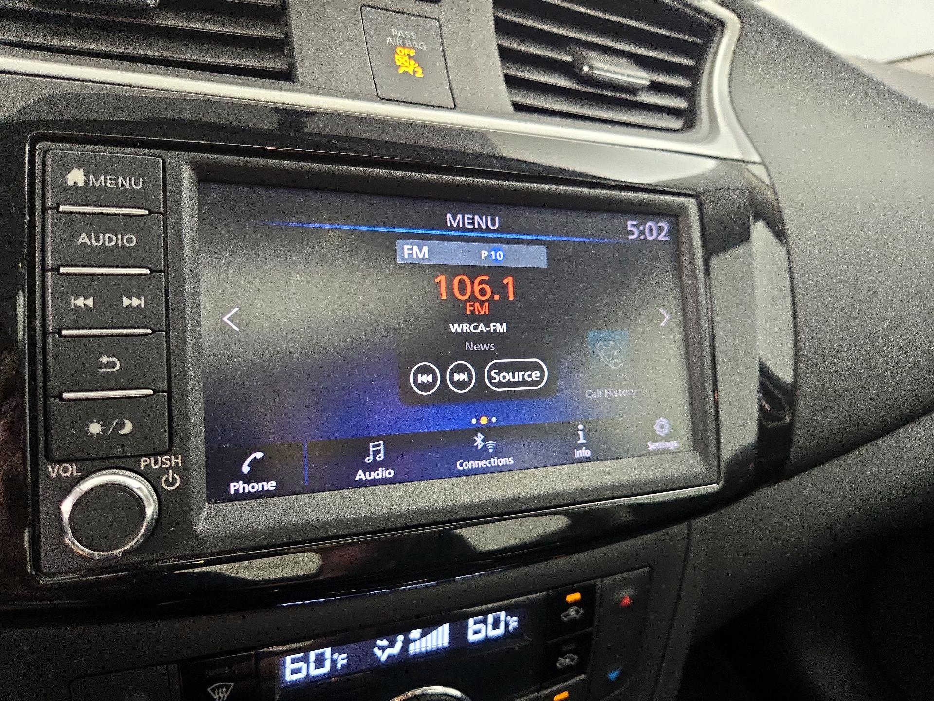 Thumbnail: 2019 Nissan Sentra - 15