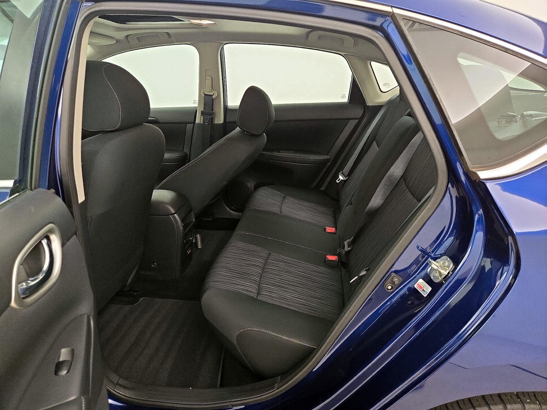 Thumbnail: 2019 Nissan Sentra - 20