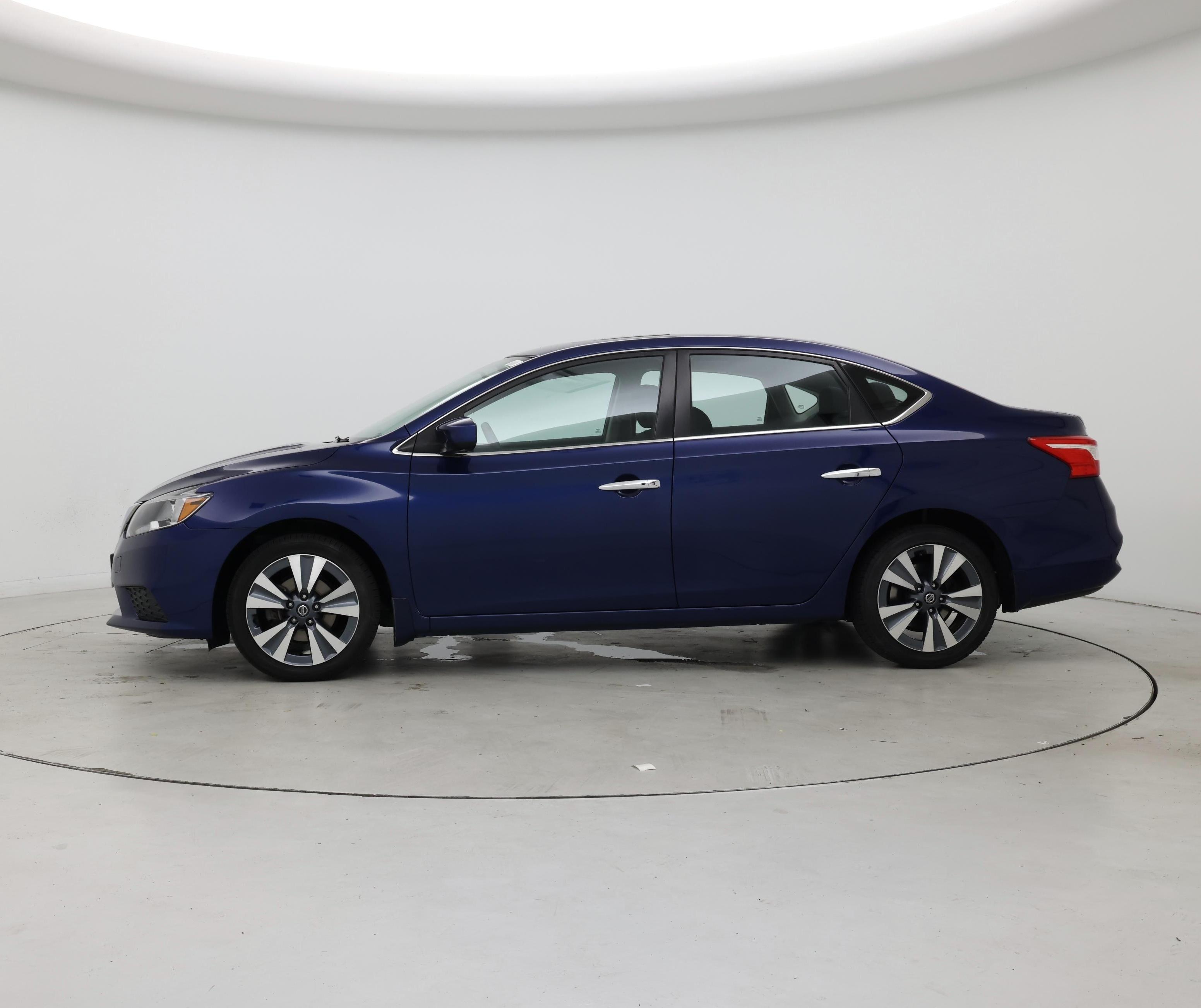 Thumbnail: 2019 Nissan Sentra - 3