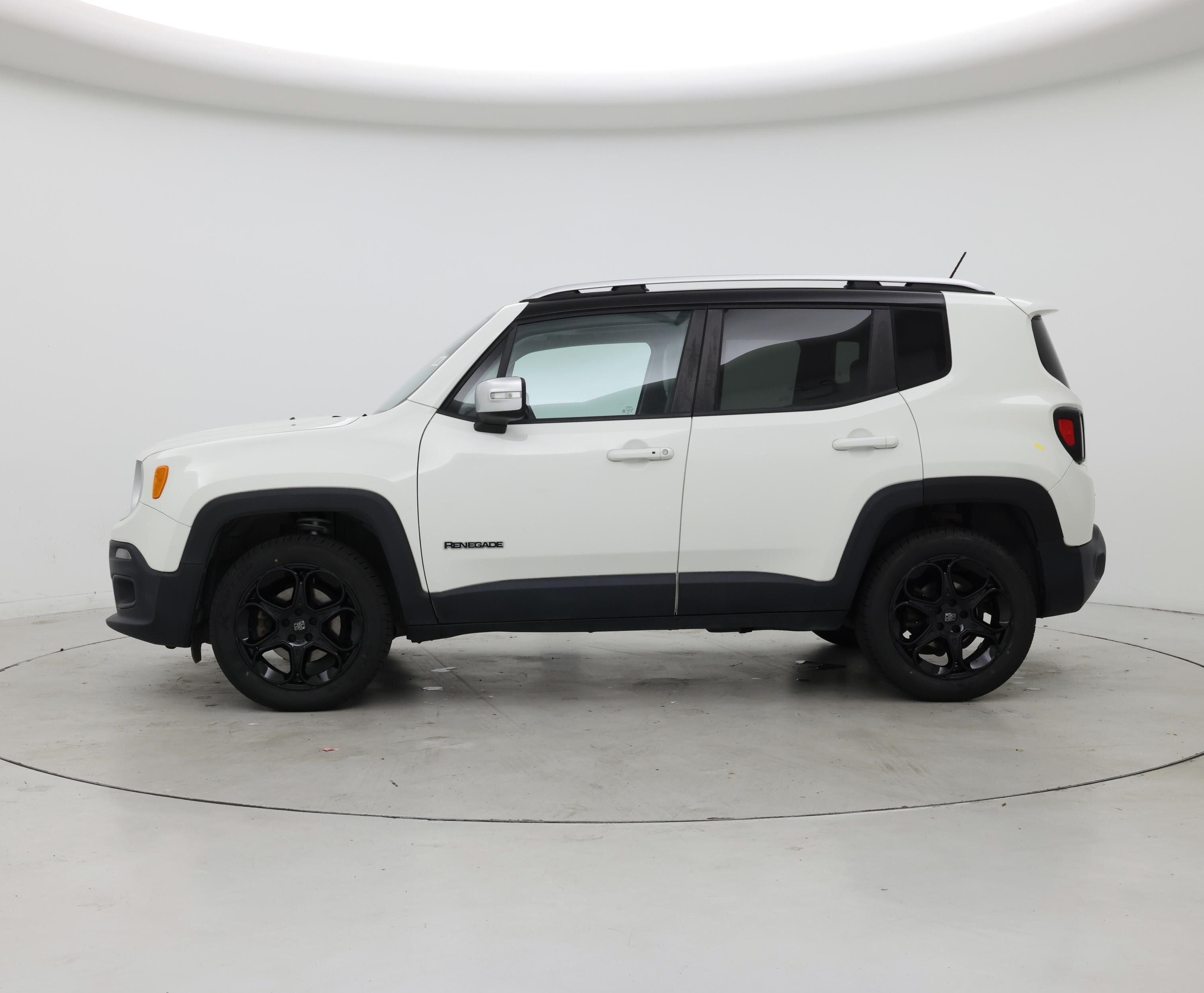 Thumbnail: 2016 Jeep Renegade - 3