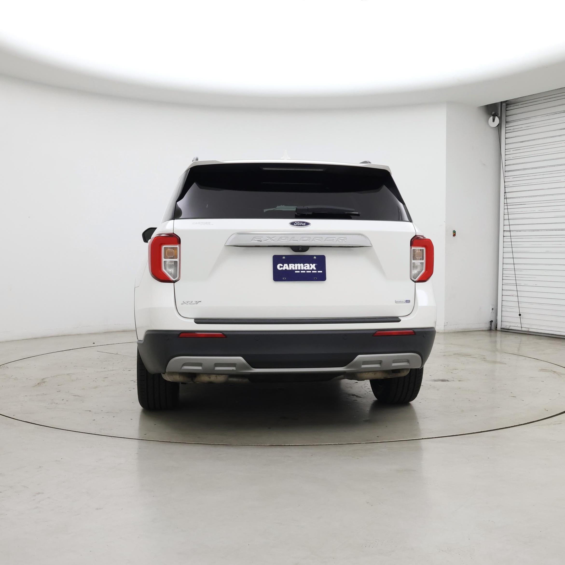 Thumbnail: 2020 Ford Explorer - 6