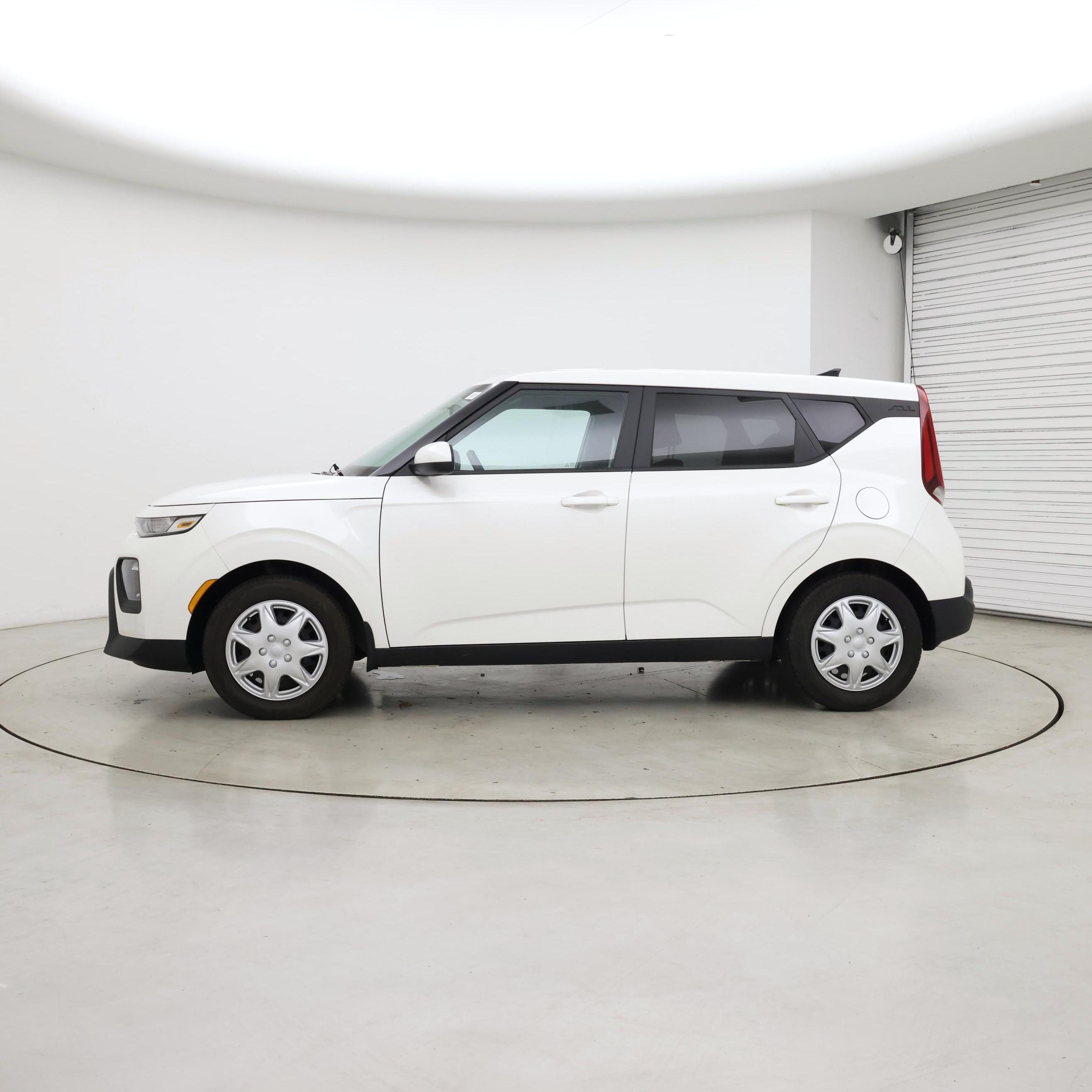 Thumbnail: 2020 Kia Soul - 3