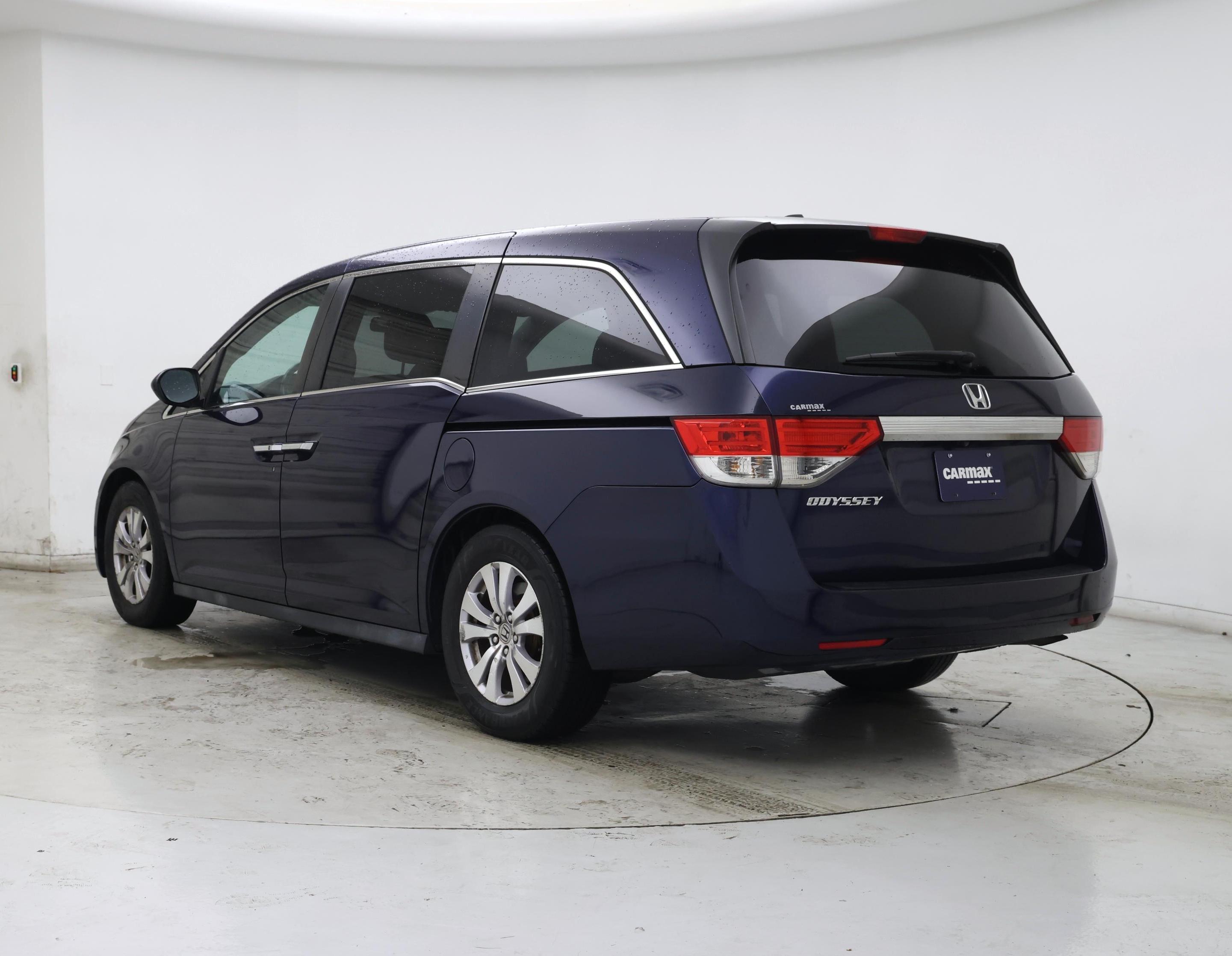 Thumbnail: 2015 Honda Odyssey - 2