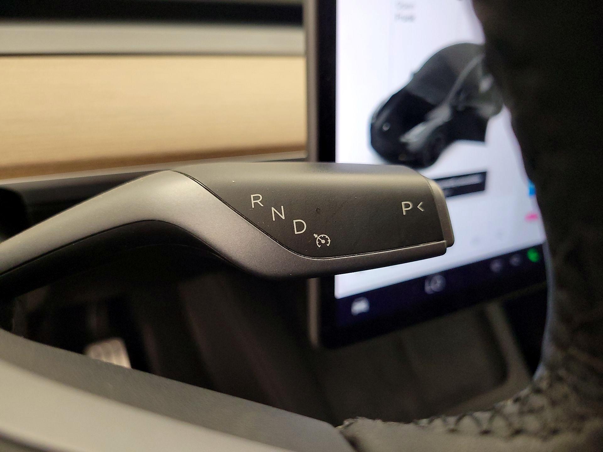Thumbnail: 2022 Tesla Model Y - 16
