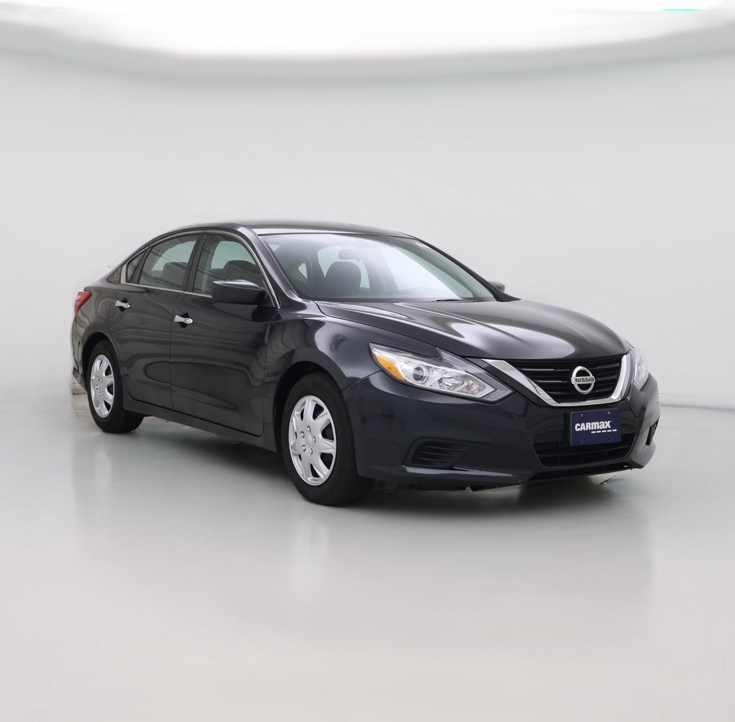 Thumbnail: 2016 Nissan Altima - 1