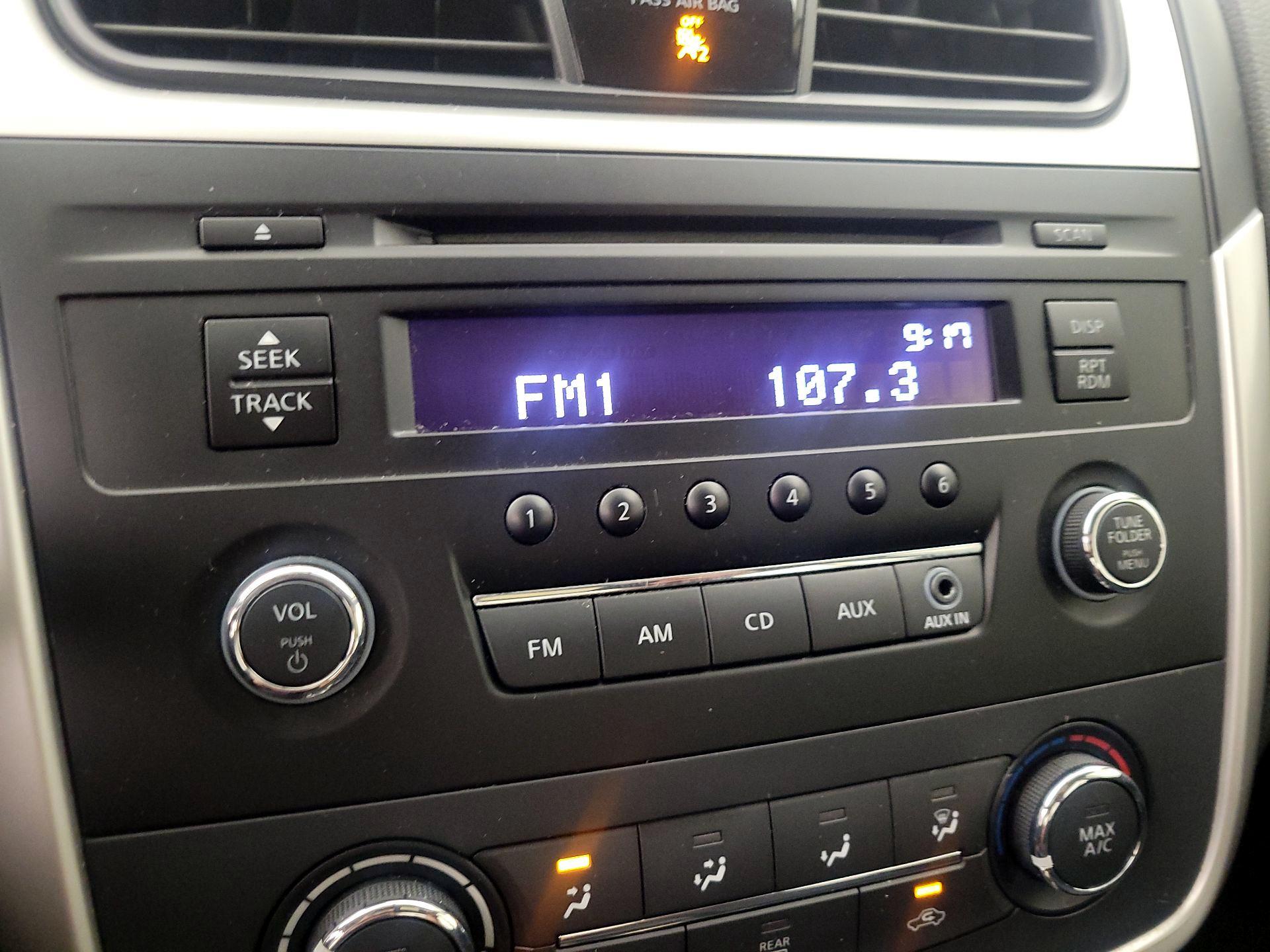 Thumbnail: 2016 Nissan Altima - 14