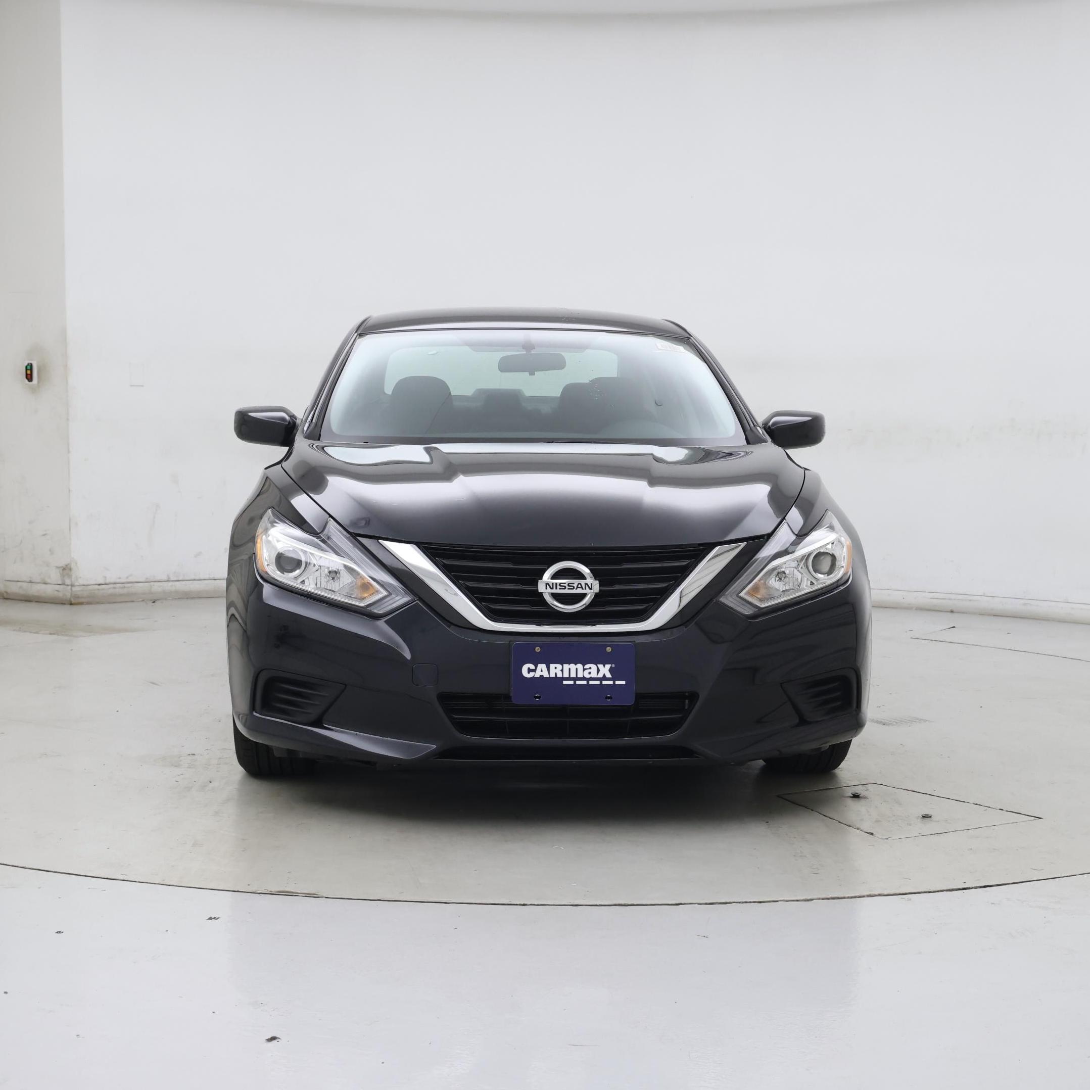 Thumbnail: 2016 Nissan Altima - 5