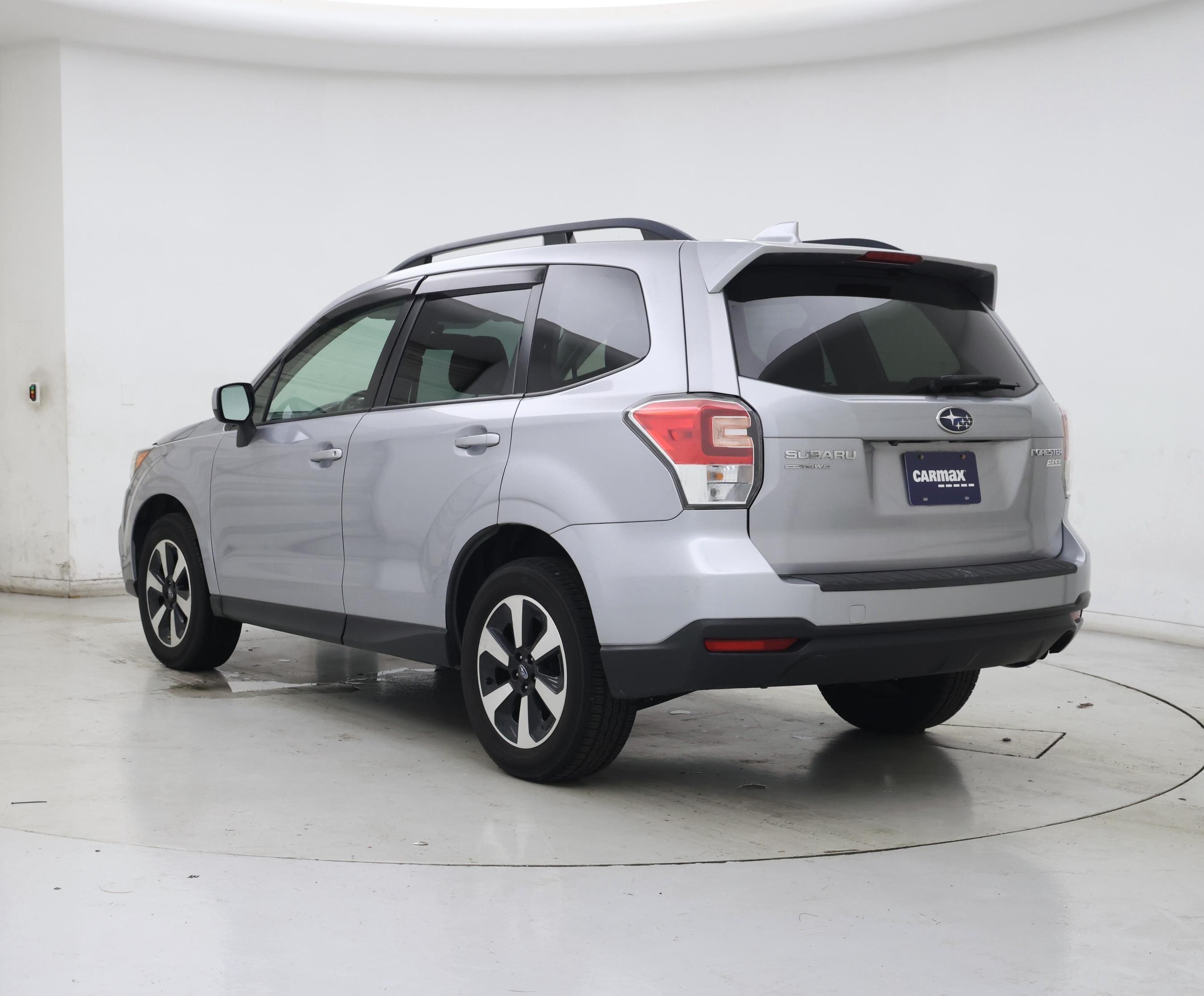 Thumbnail: 2017 Subaru Forester - 2
