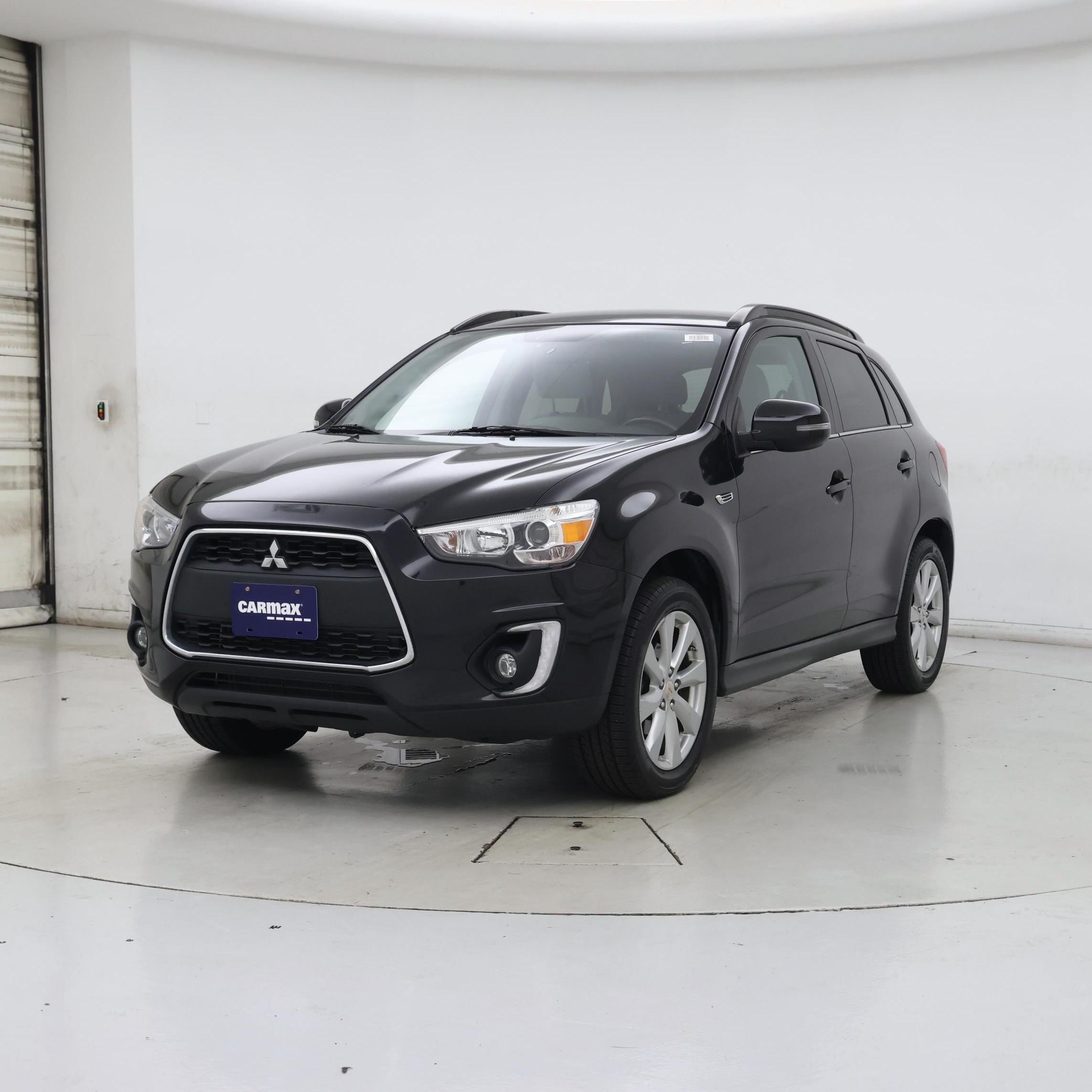 Thumbnail: 2015 Mitsubishi Outlander Sport - 4