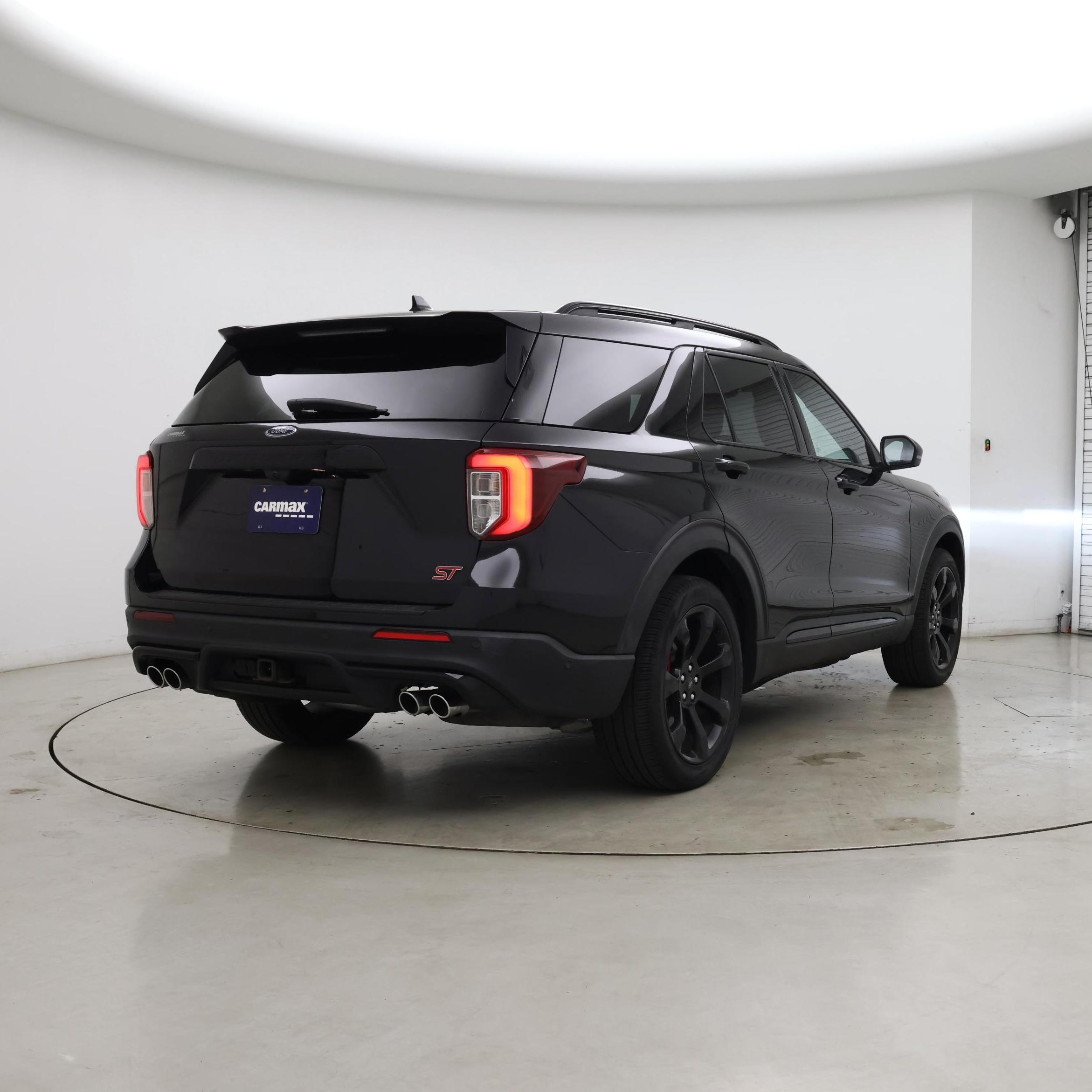 Thumbnail: 2020 Ford Explorer - 8