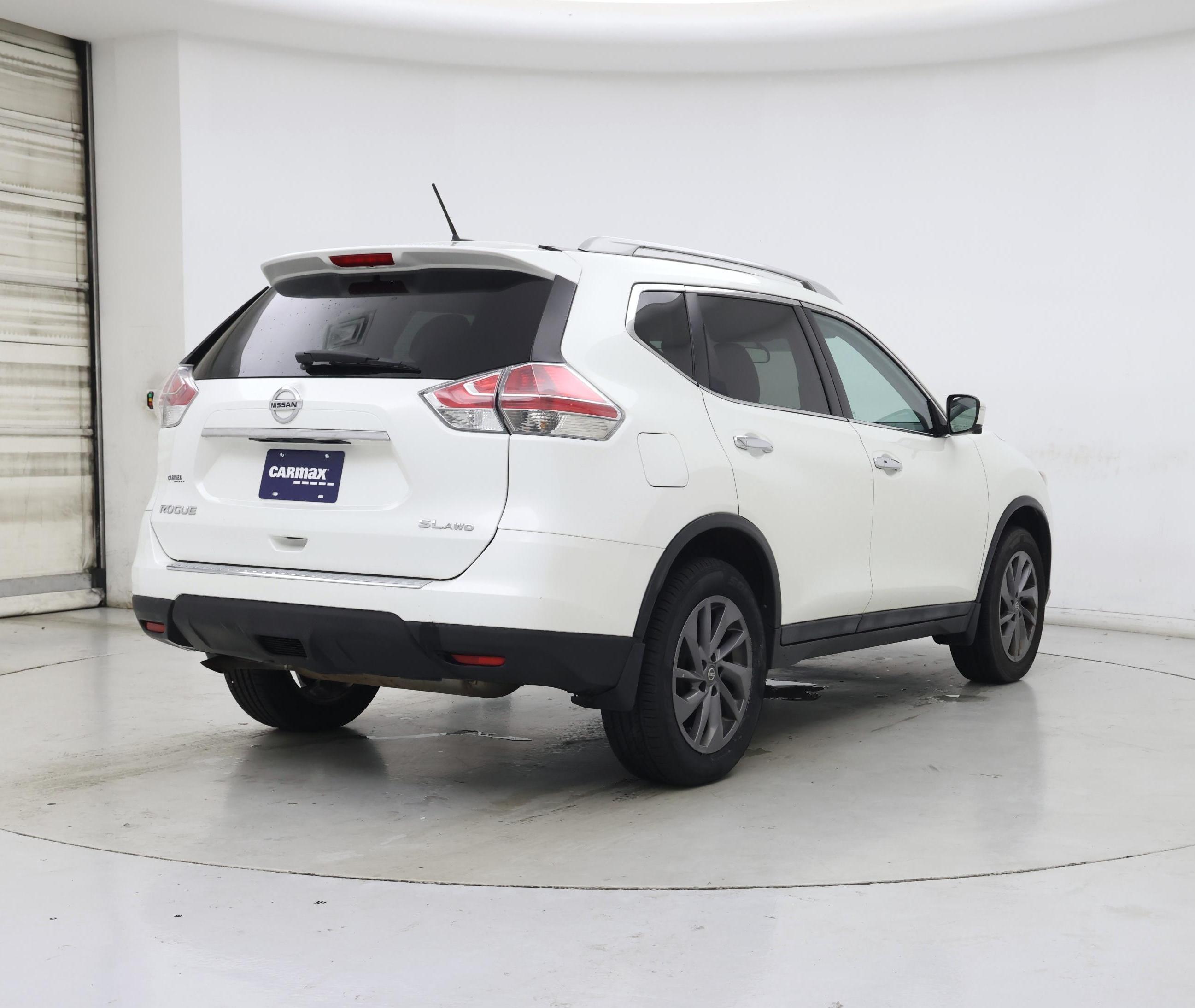 Thumbnail: 2016 Nissan Rogue - 8