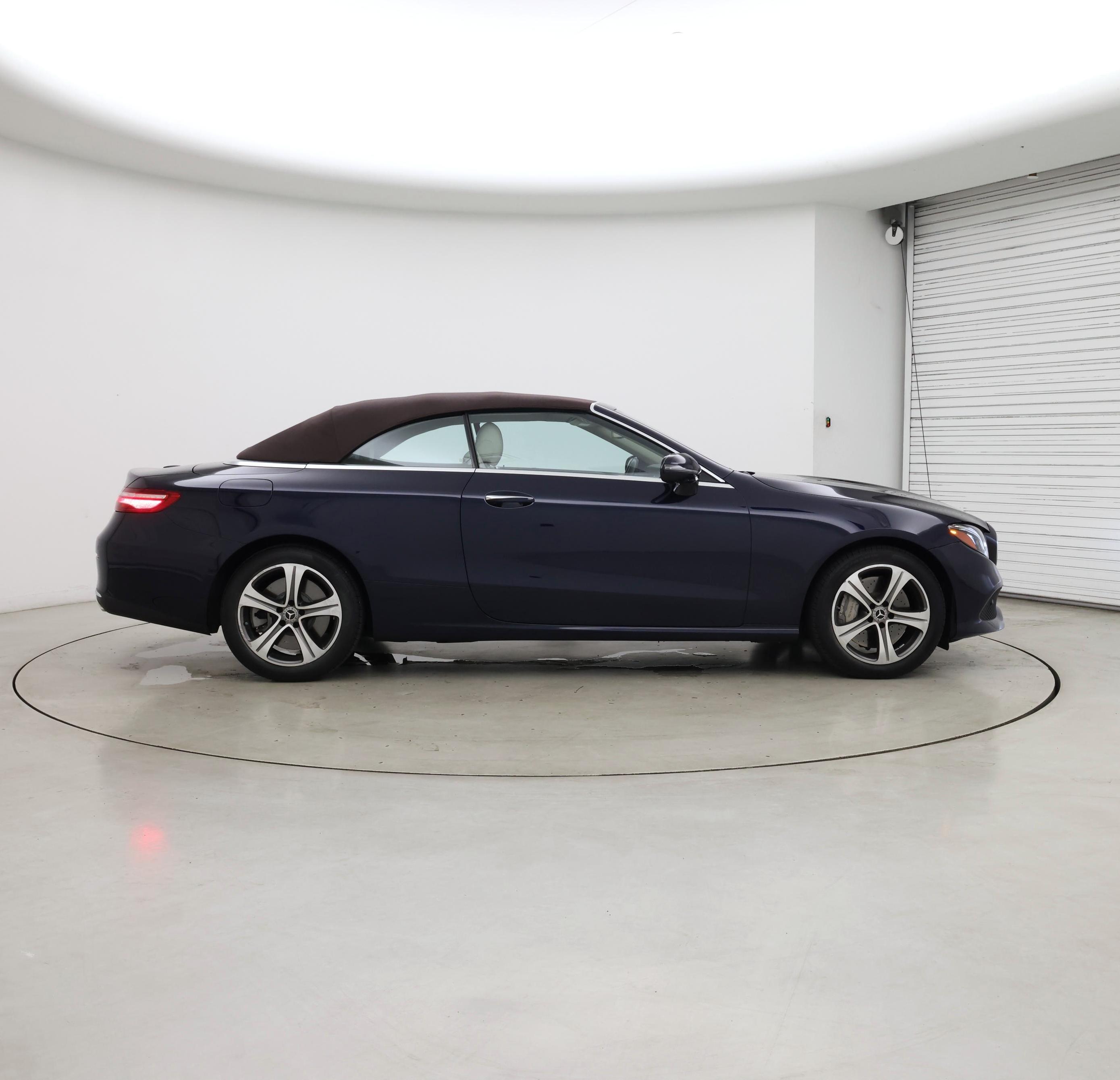 Thumbnail: 2020 Mercedes-Benz E-Class - 7