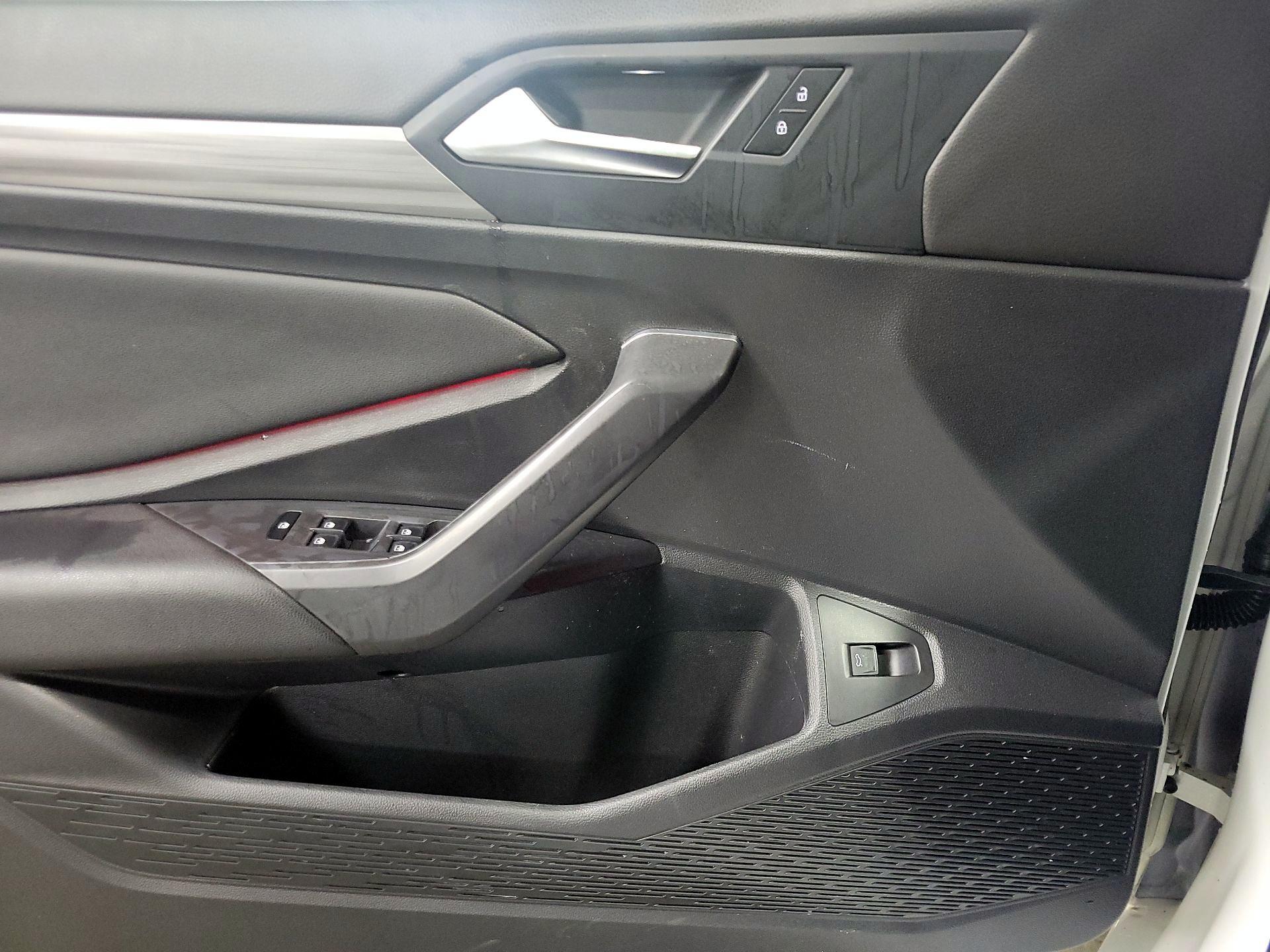 Thumbnail: 2020 Volkswagen Jetta - 12