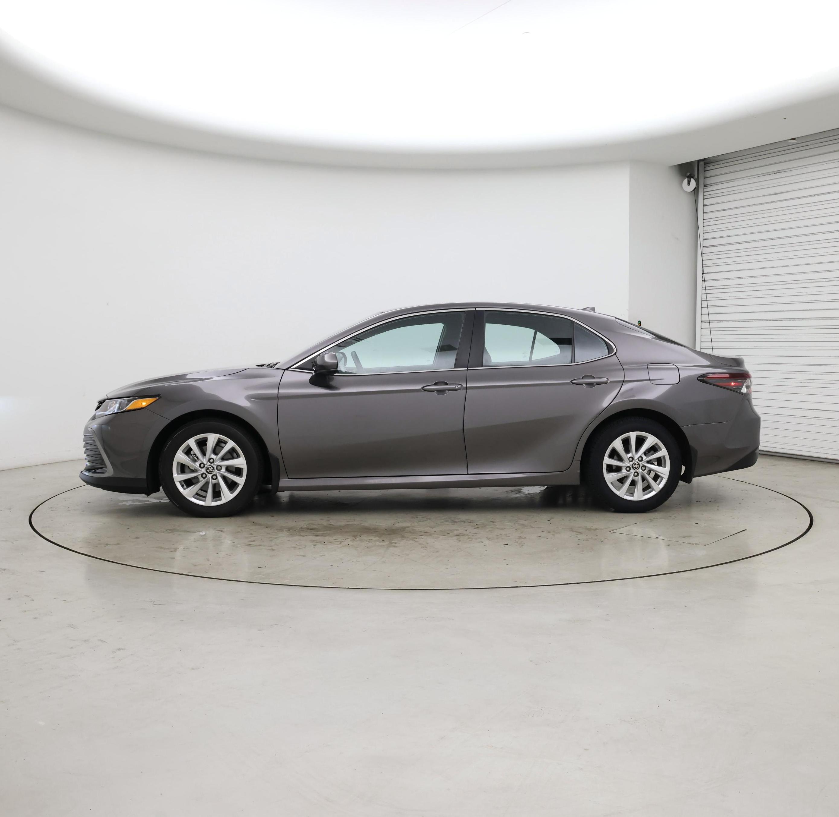 Thumbnail: 2024 Toyota Camry - 3