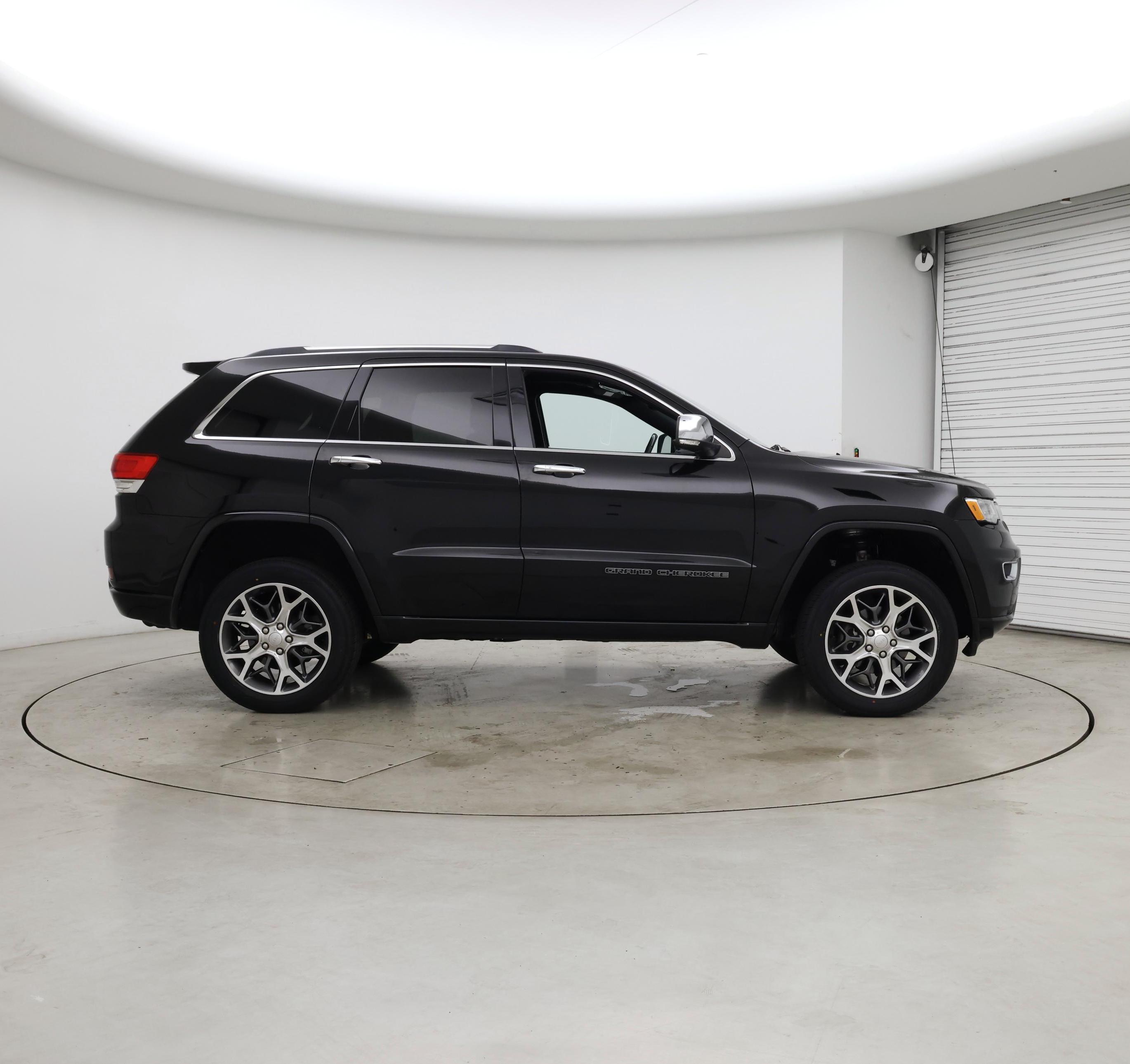 Thumbnail: 2020 Jeep Grand Cherokee - 7