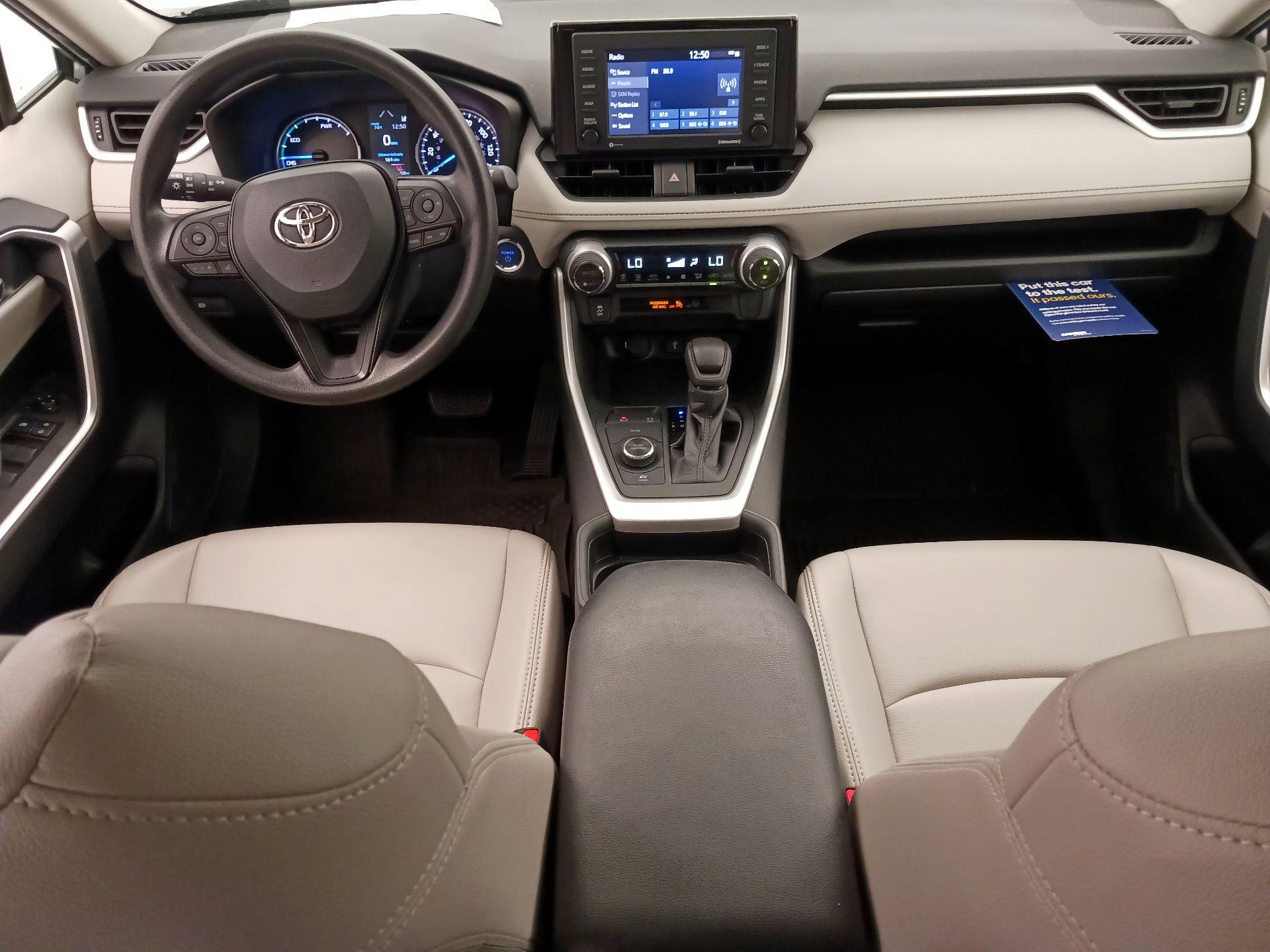 Thumbnail: 2021 Toyota RAV4 - 9