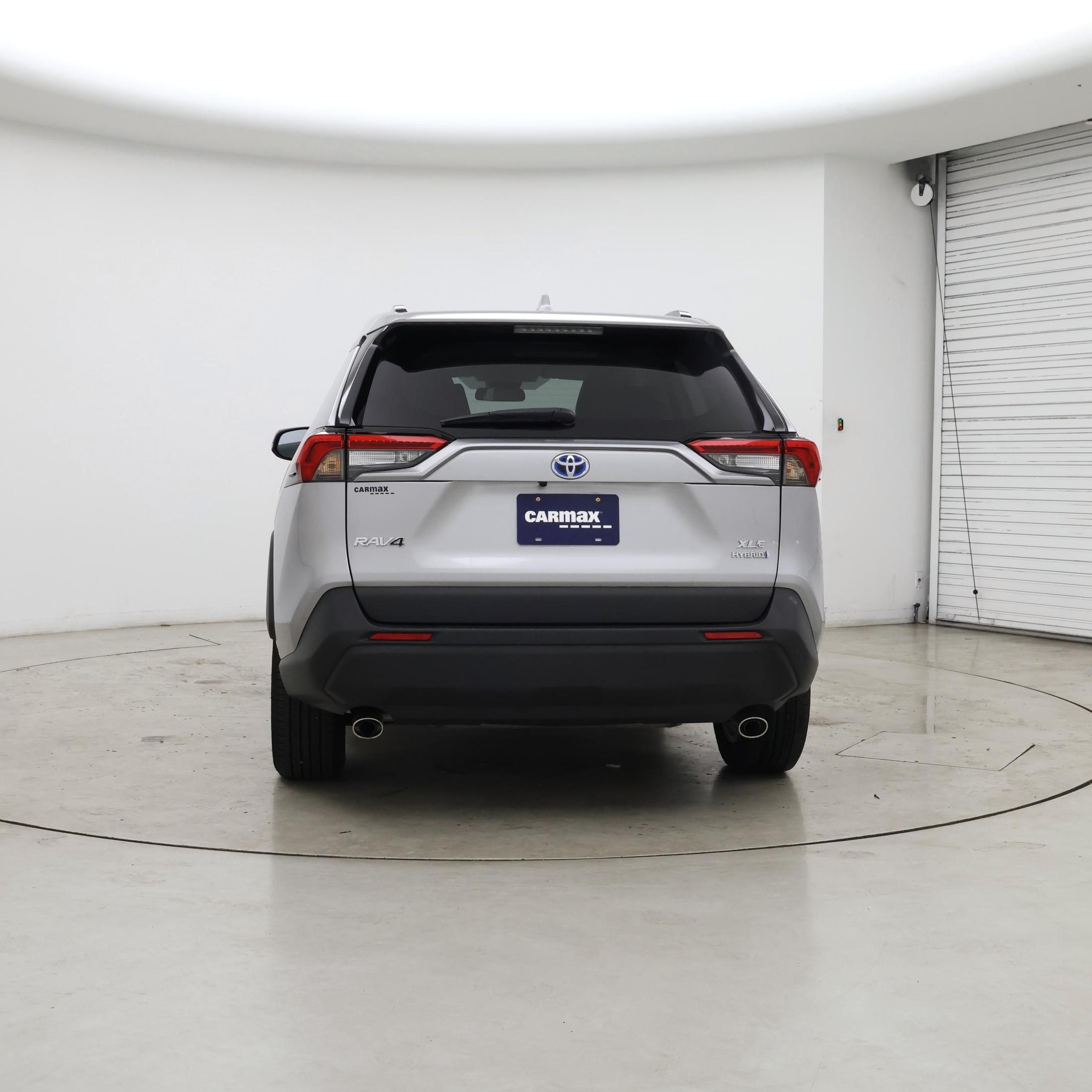 Thumbnail: 2021 Toyota RAV4 - 6