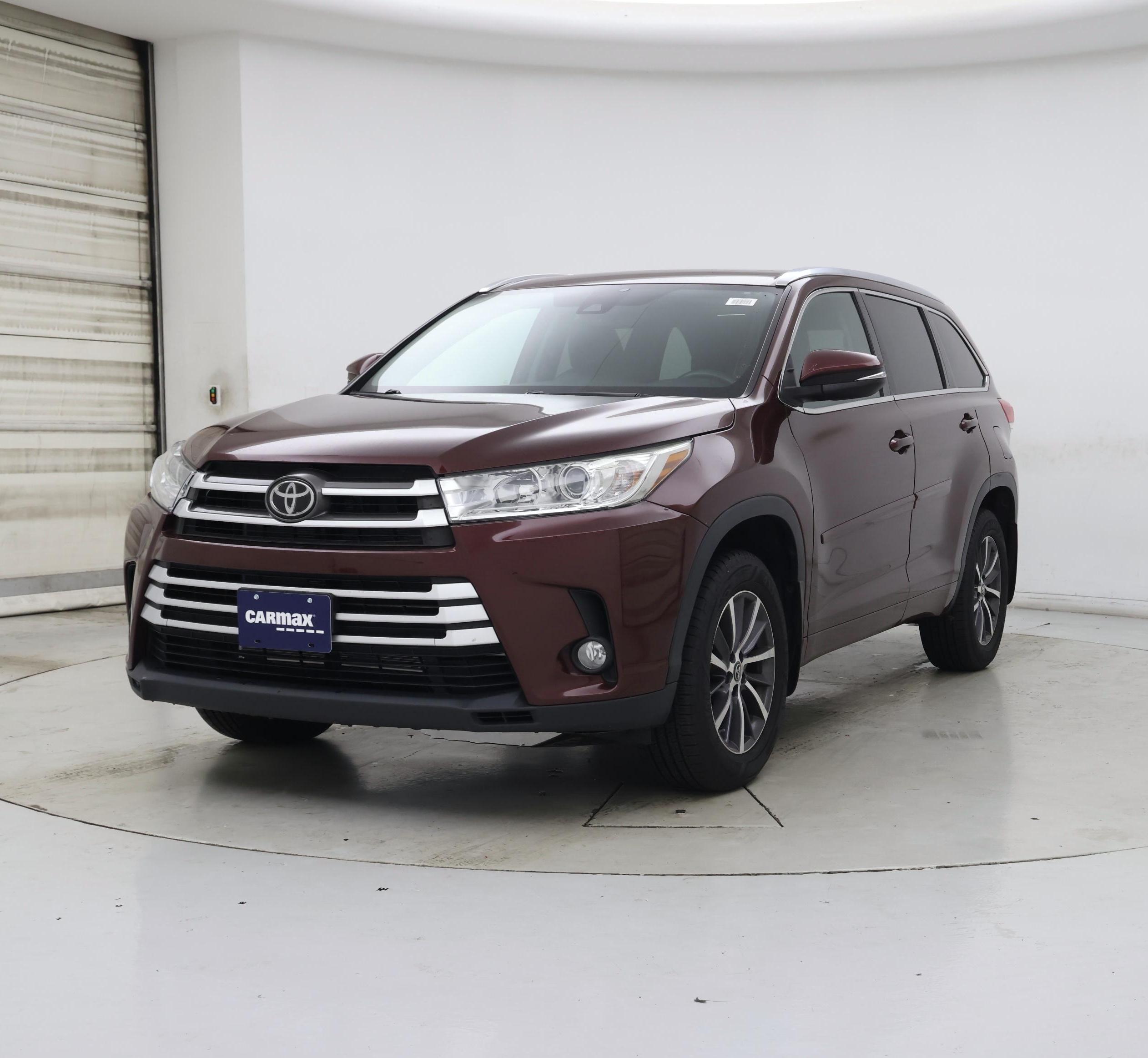 Thumbnail: 2018 Toyota Highlander - 4