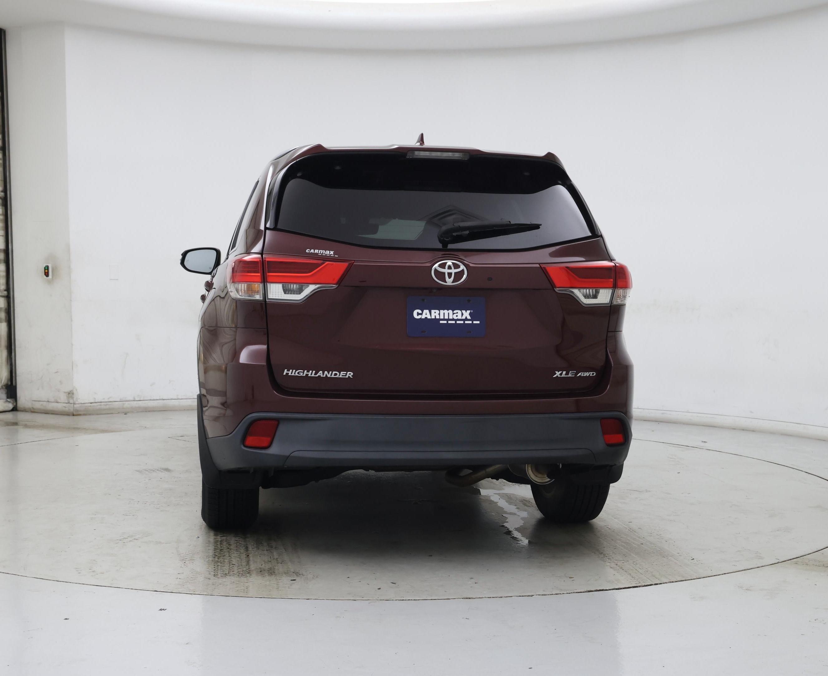 Thumbnail: 2018 Toyota Highlander - 6
