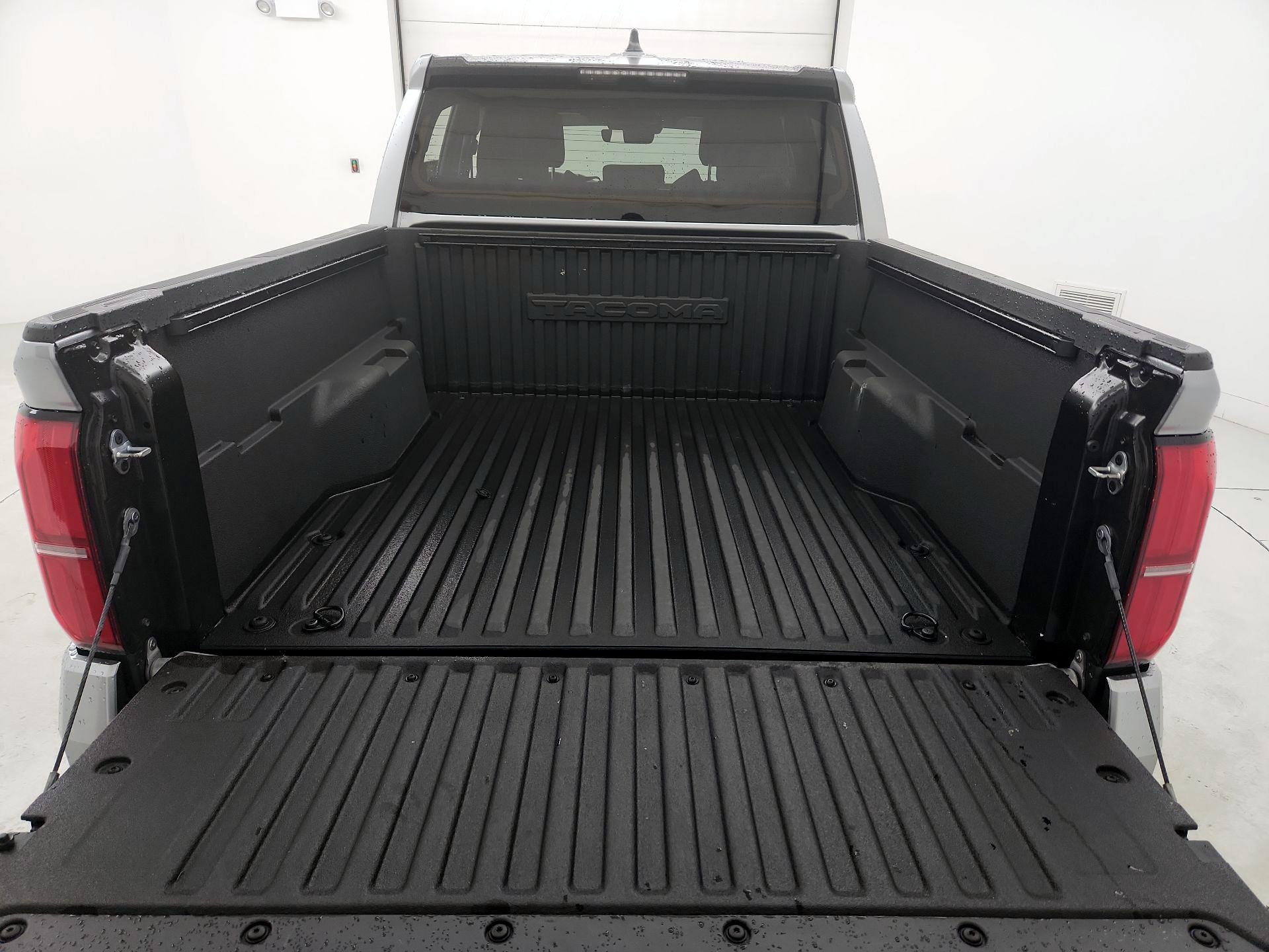 Thumbnail: 2024 Toyota Tacoma - 20