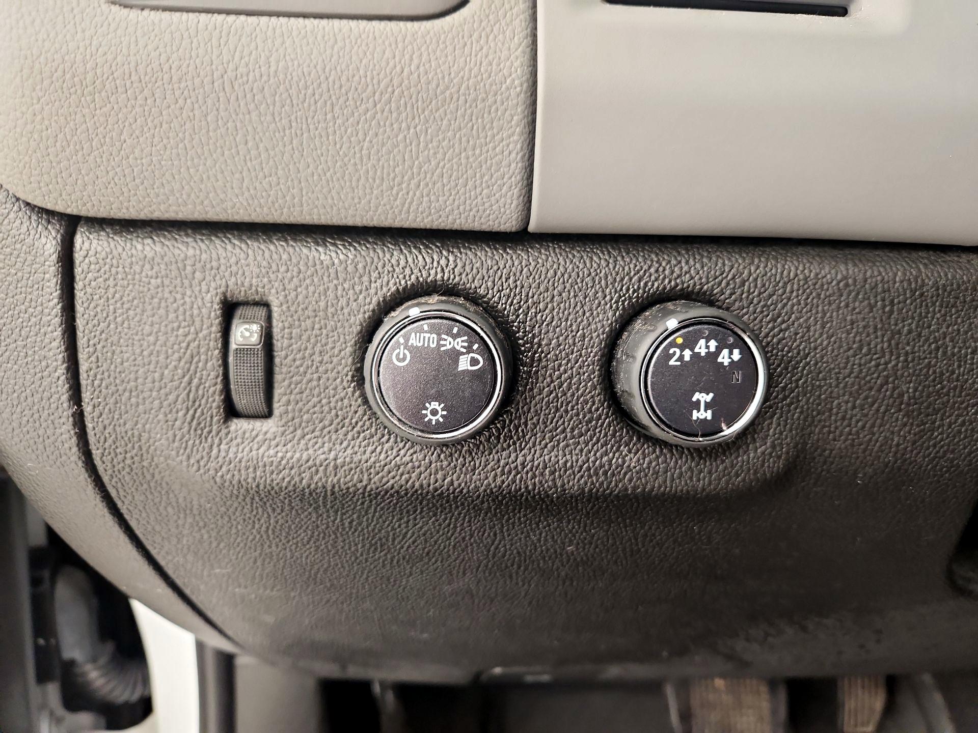 Thumbnail: 2021 Chevrolet Colorado - 13
