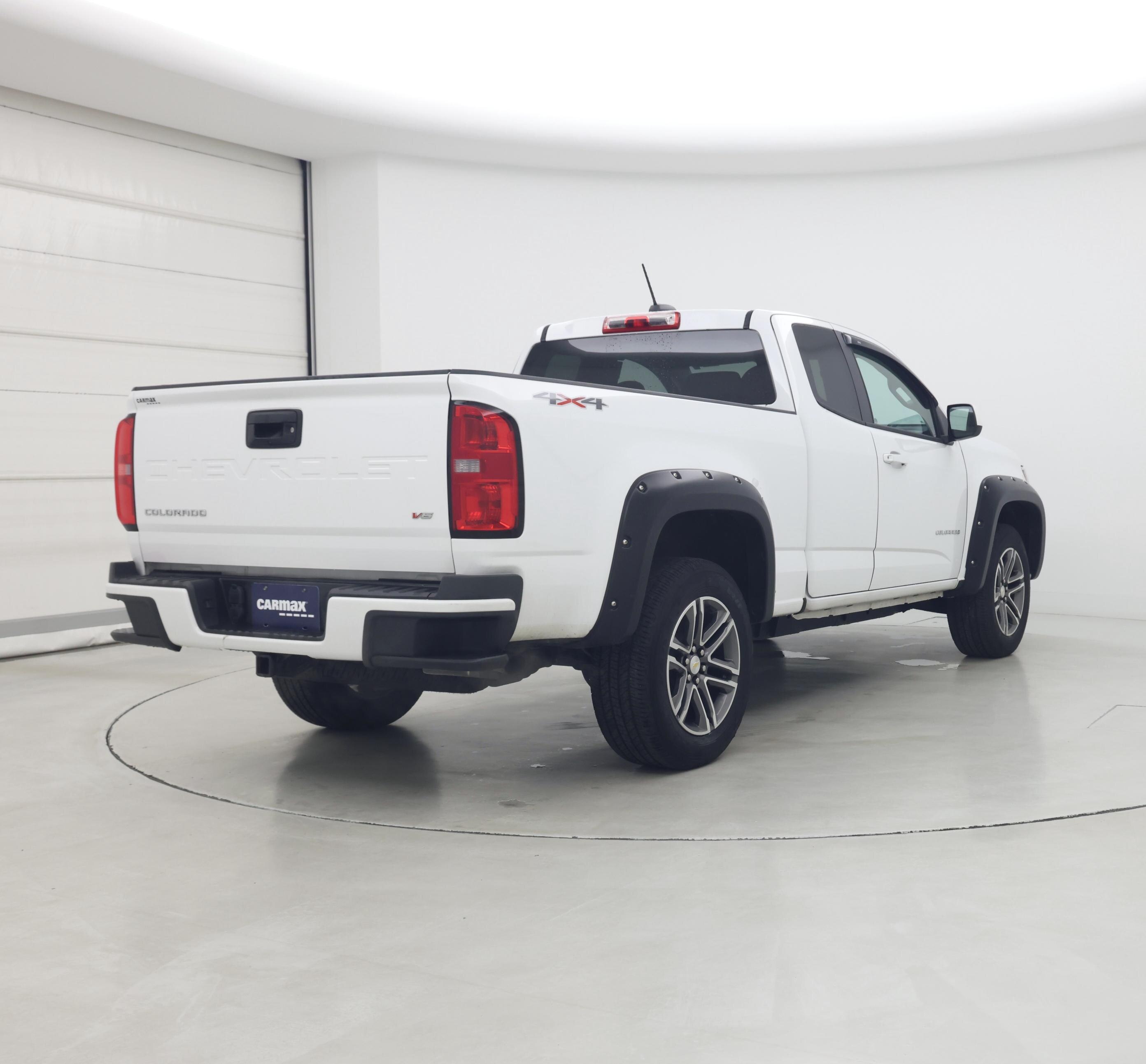 Thumbnail: 2021 Chevrolet Colorado - 8