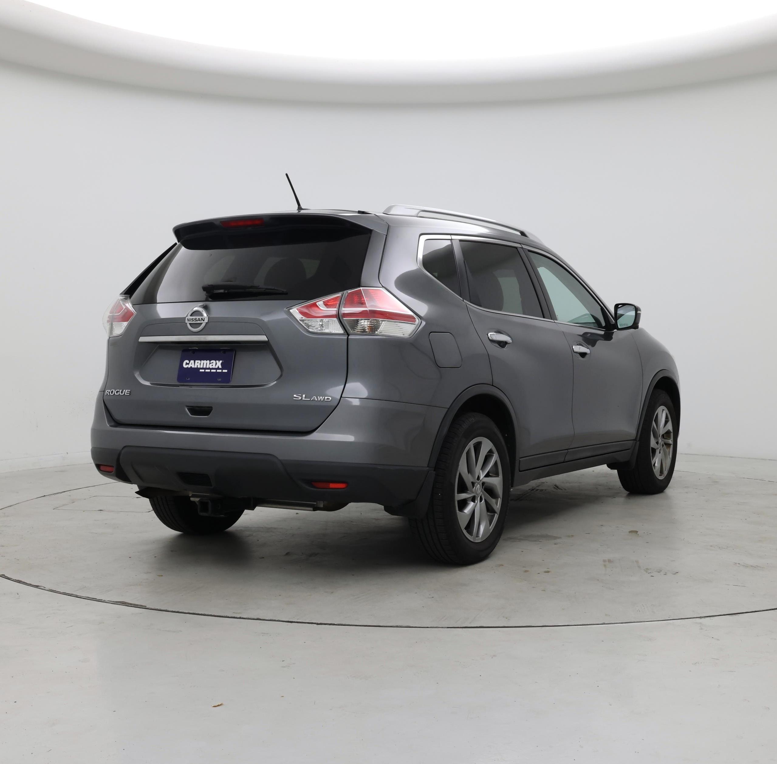 Thumbnail: 2015 Nissan Rogue - 8