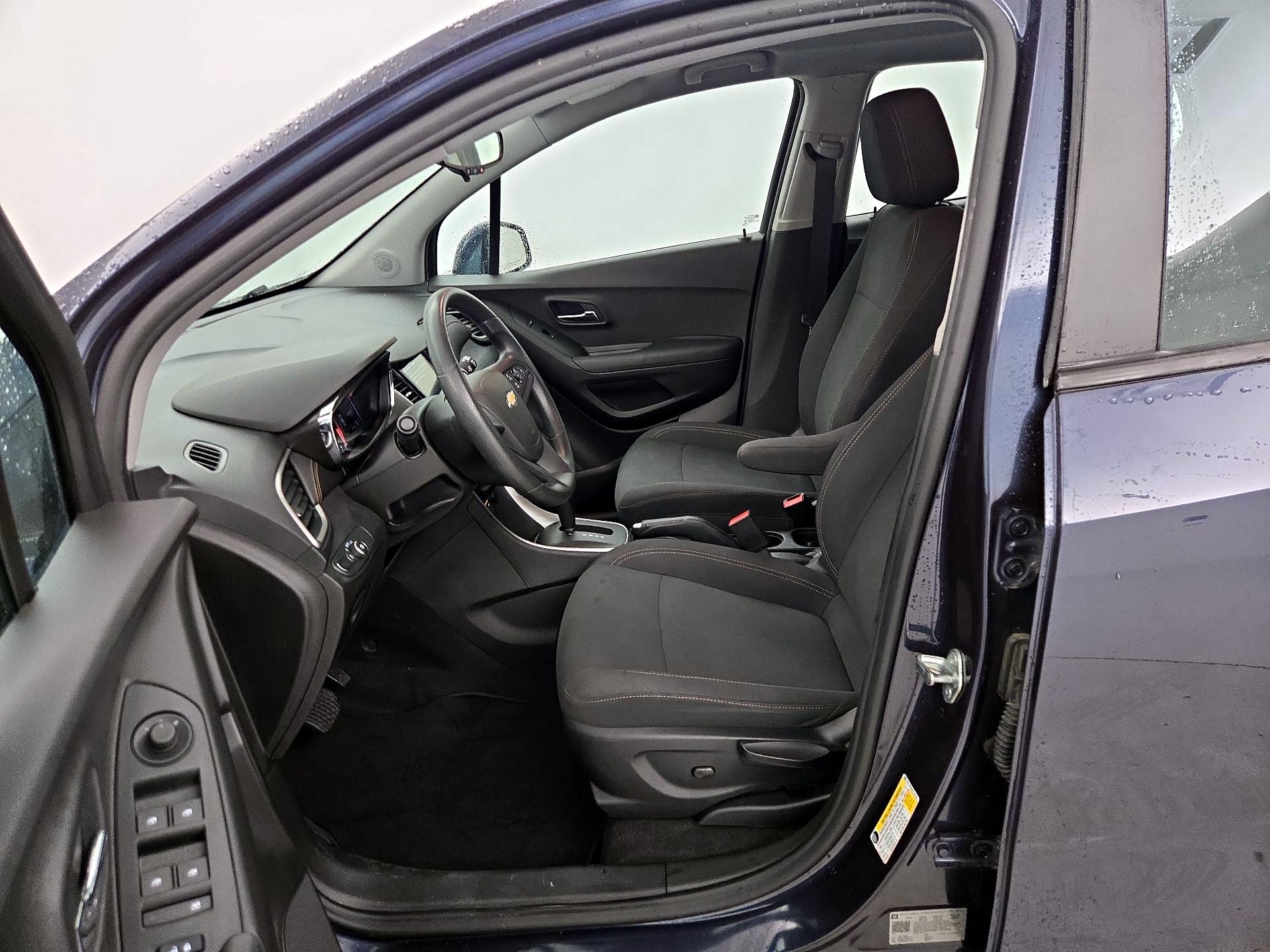 Thumbnail: 2019 Chevrolet Trax - 11