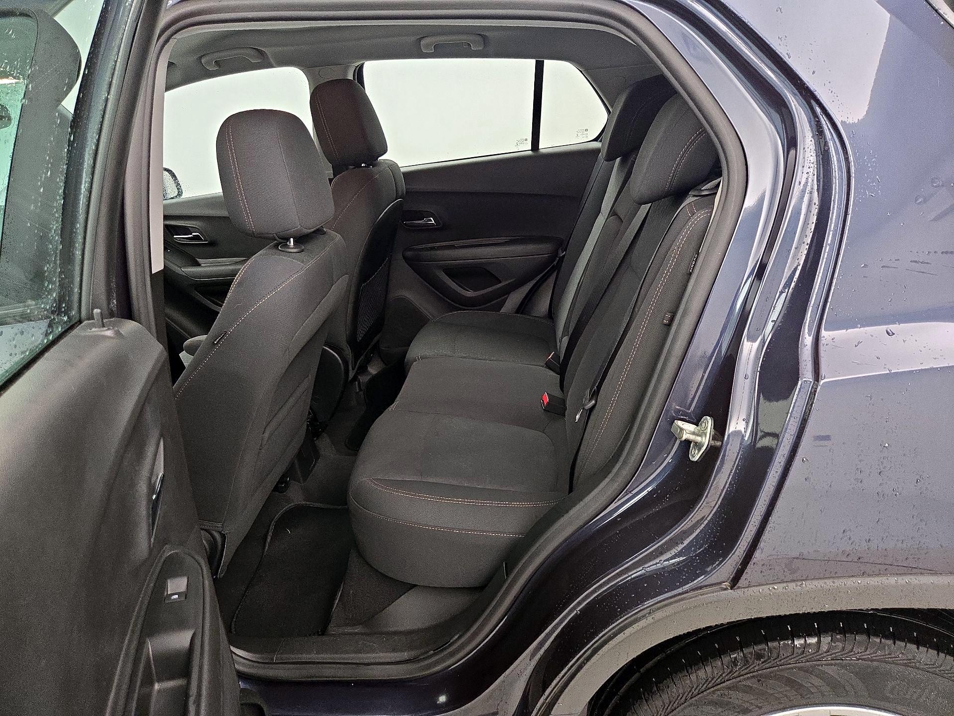 Thumbnail: 2019 Chevrolet Trax - 19