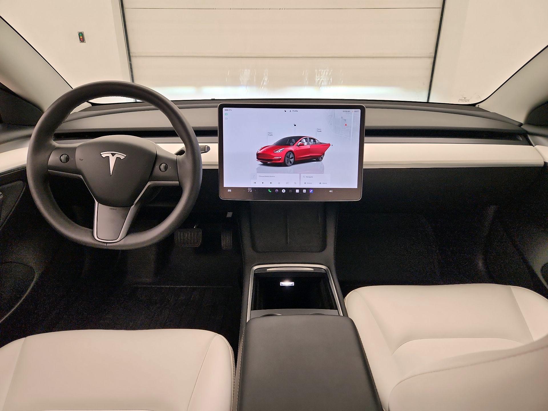 Thumbnail: 2023 Tesla Model 3 - 9