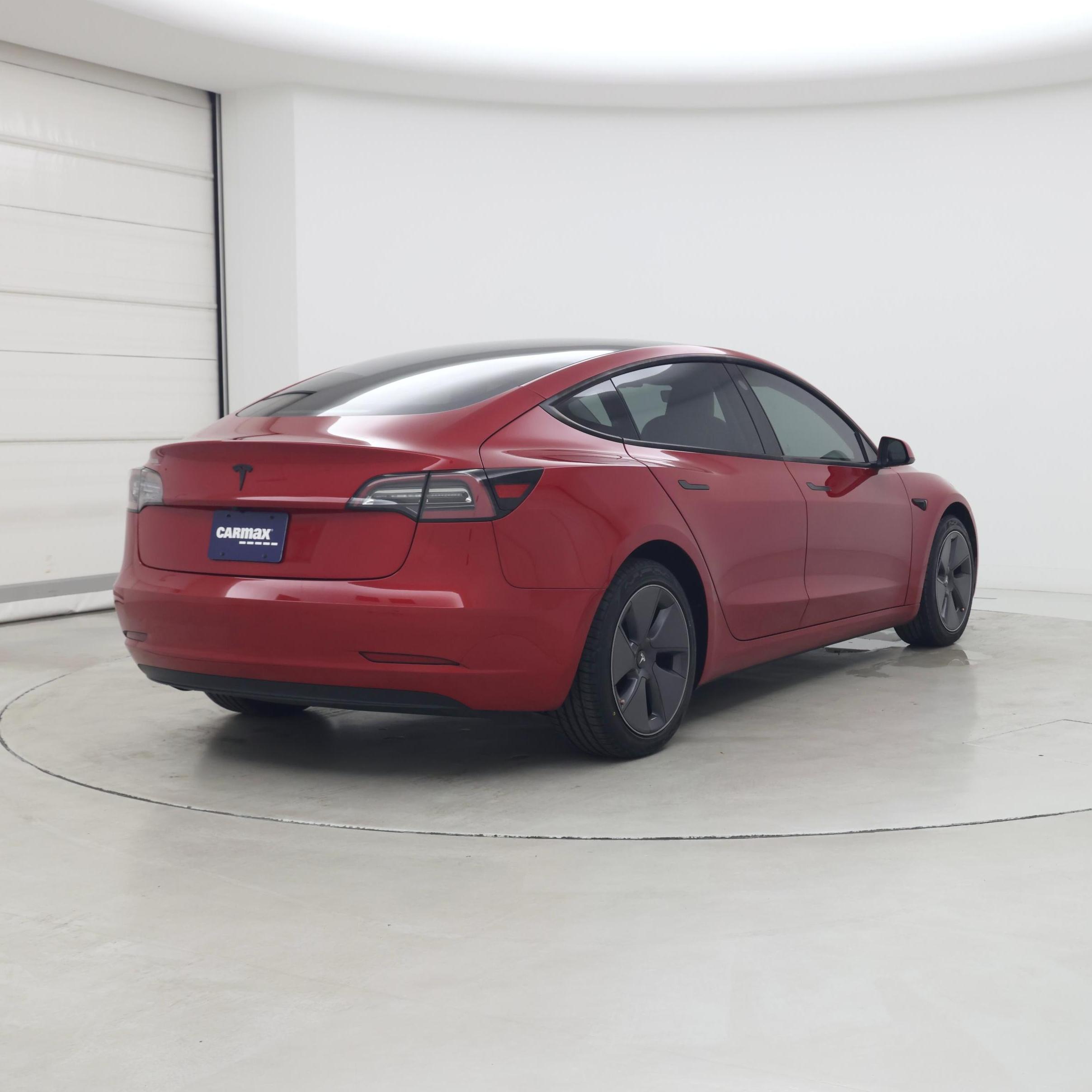Thumbnail: 2023 Tesla Model 3 - 8