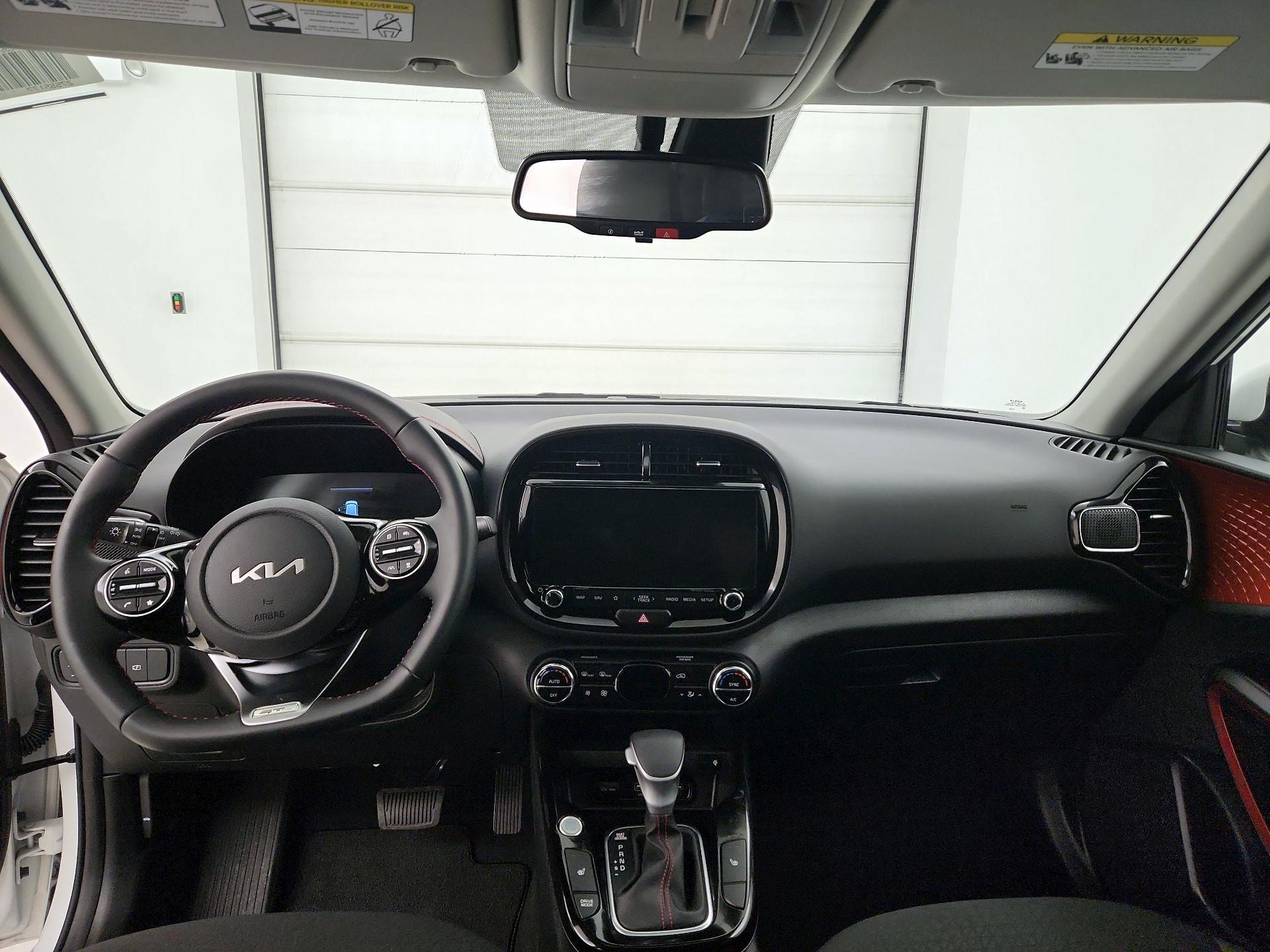 Thumbnail: 2025 Kia Soul - 9