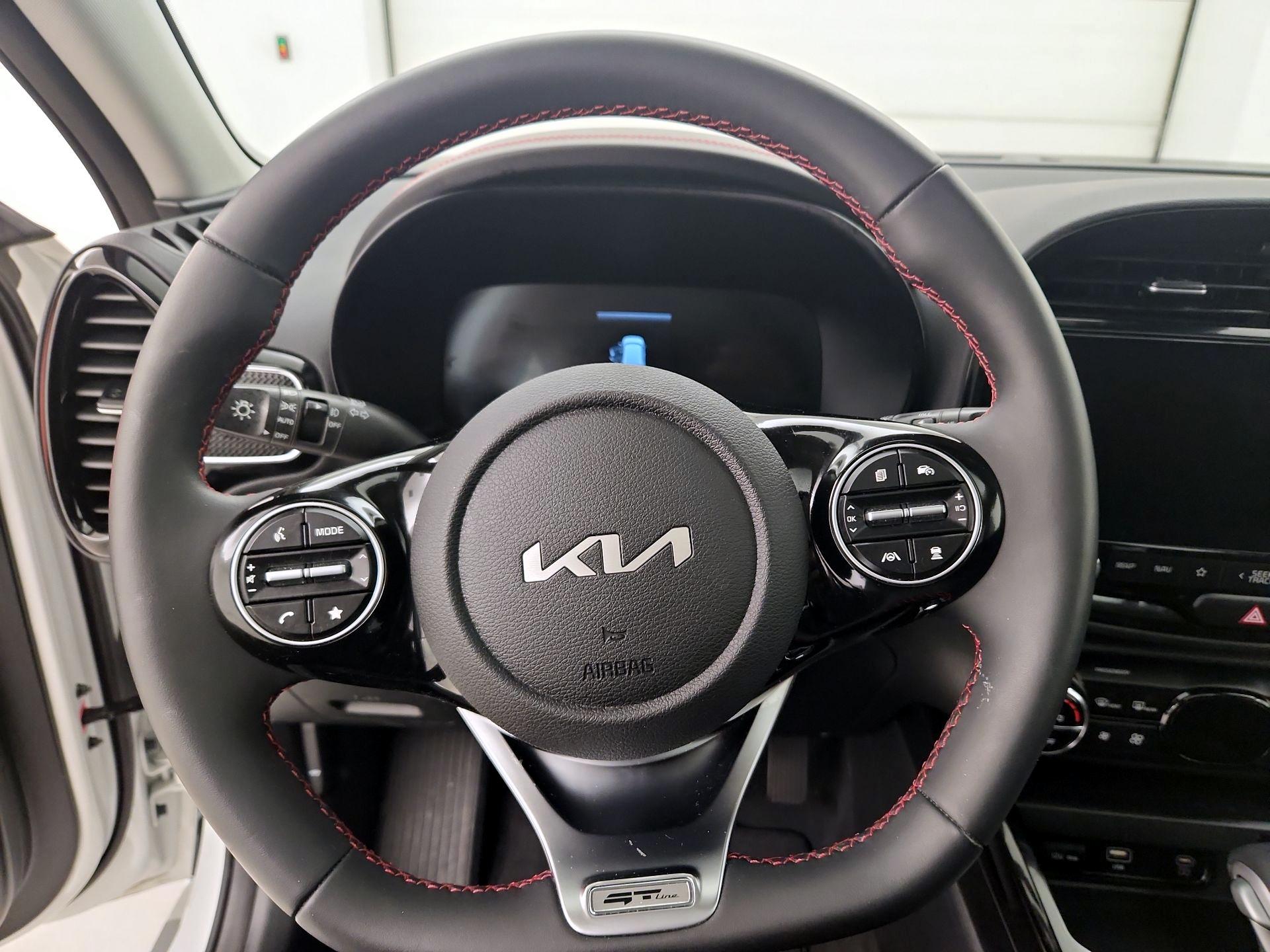 Thumbnail: 2025 Kia Soul - 10