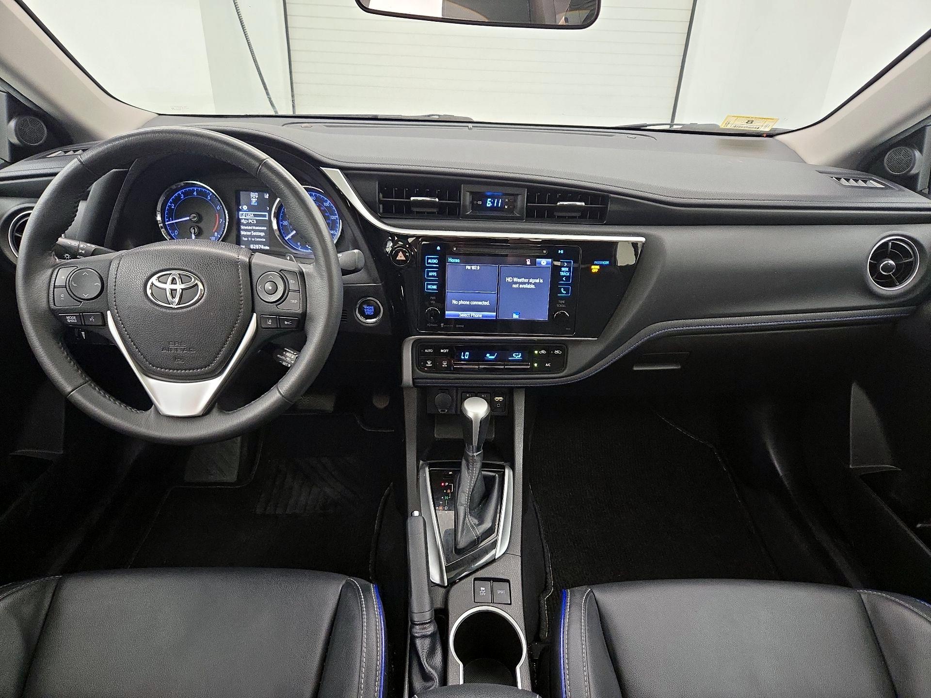 Thumbnail: 2018 Toyota Corolla - 9