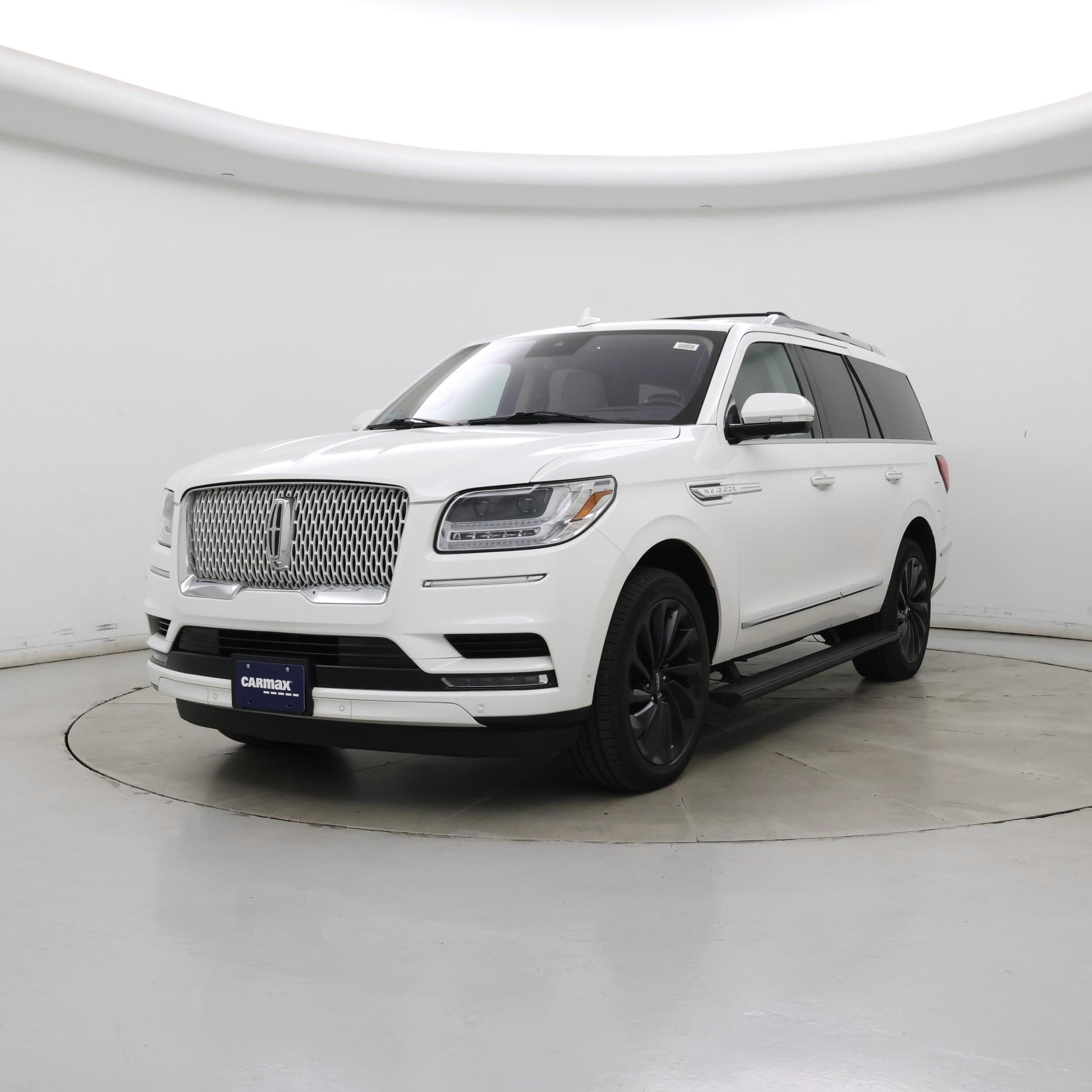 Thumbnail: 2020 Lincoln Navigator - 4