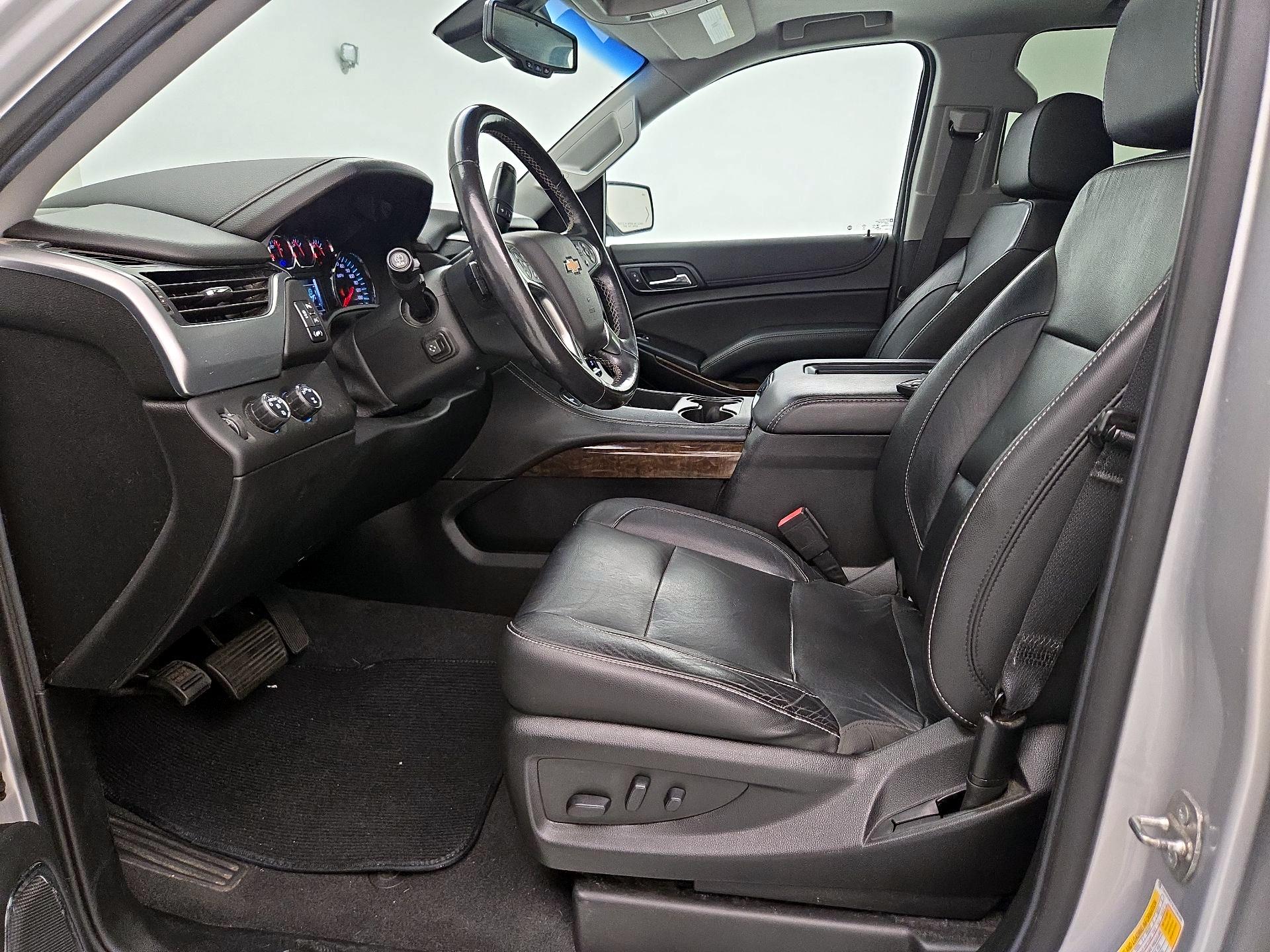 Thumbnail: 2020 Chevrolet Tahoe - 11