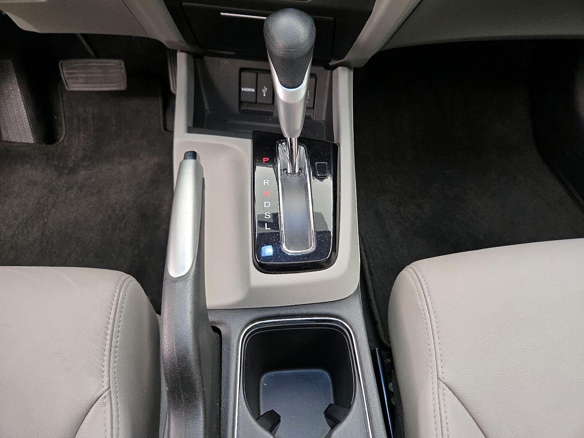 Thumbnail: 2015 Honda Civic - 17