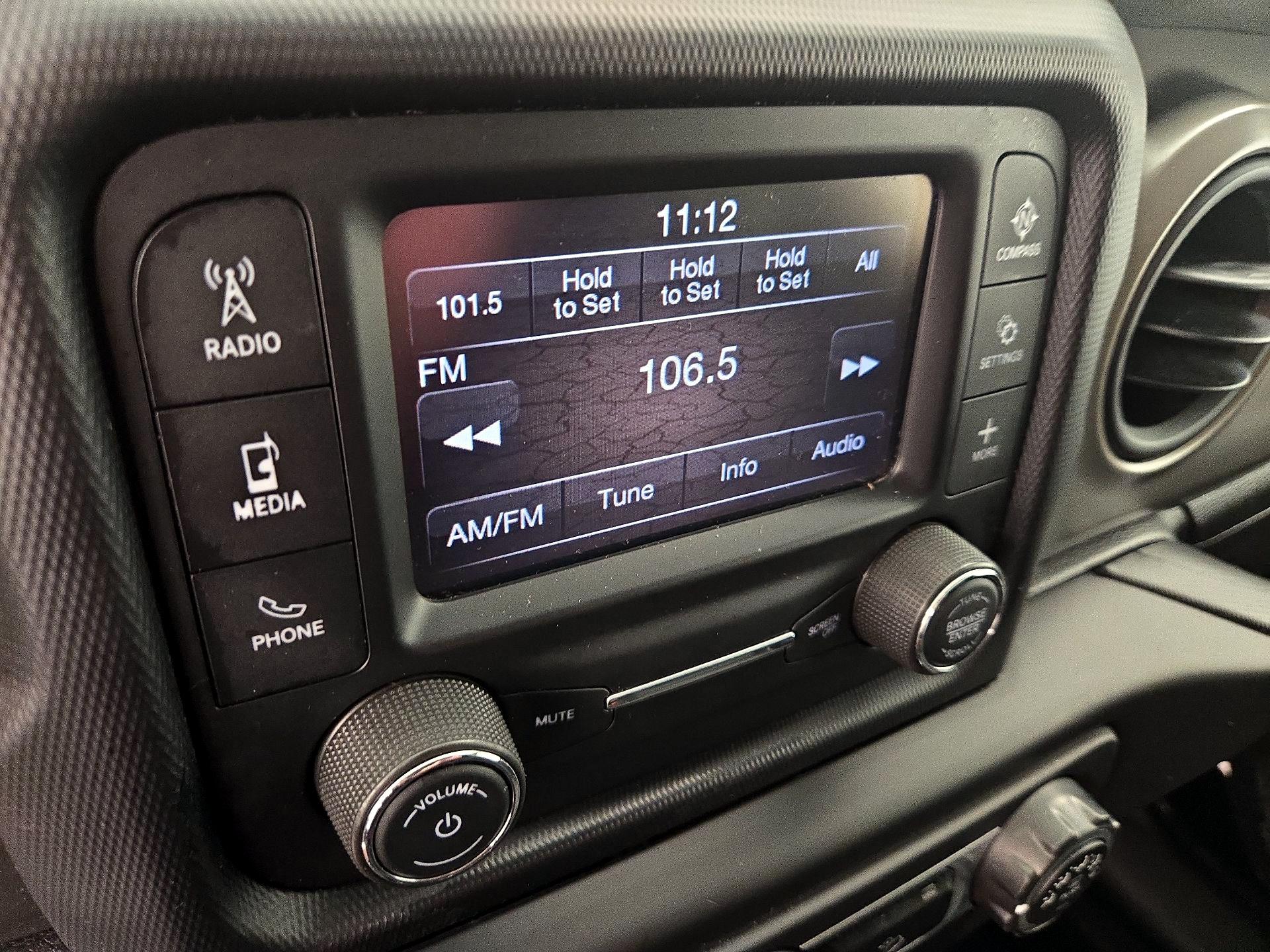 Thumbnail: 2021 Jeep Wrangler - 15