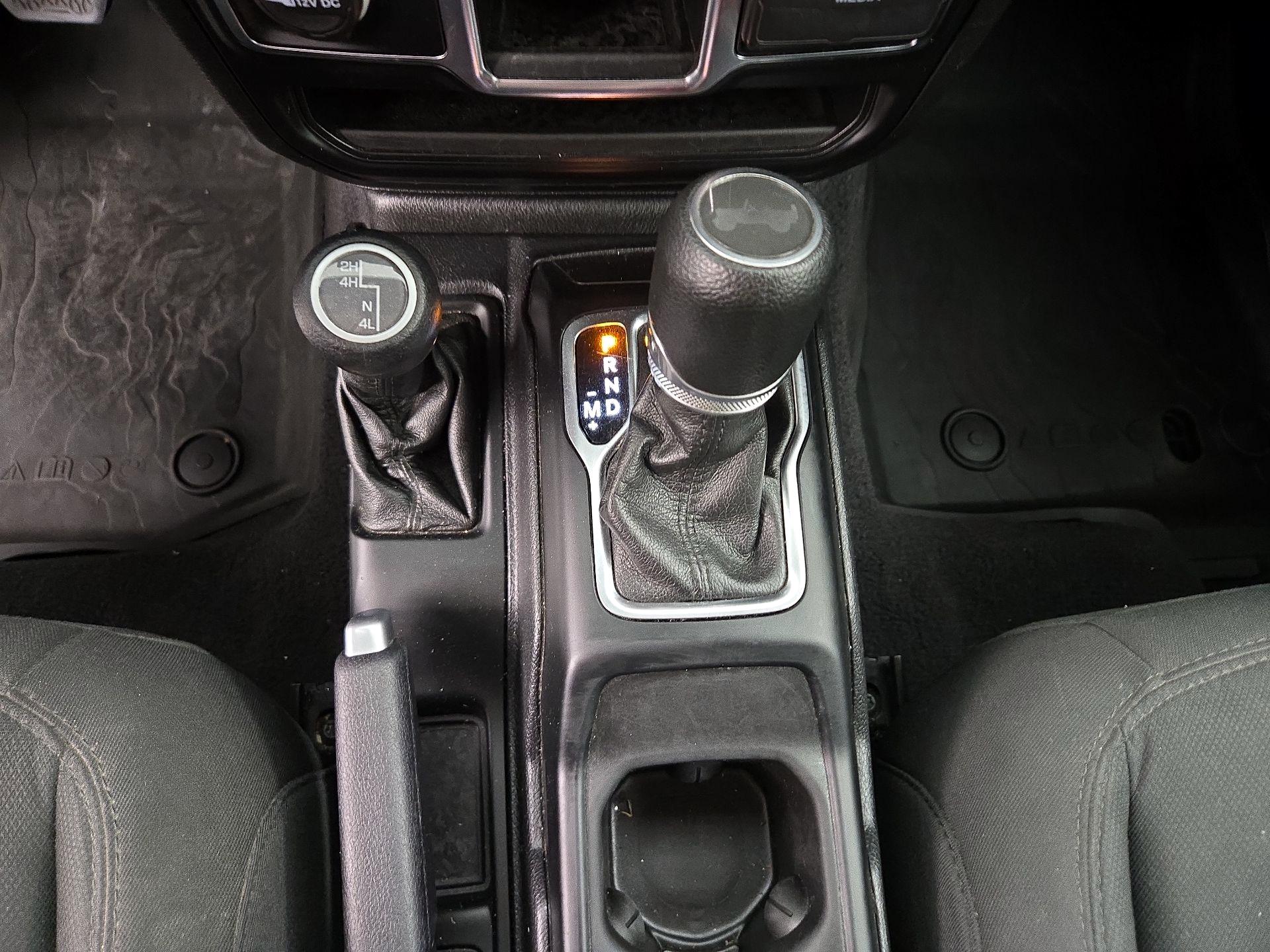 Thumbnail: 2021 Jeep Wrangler - 17