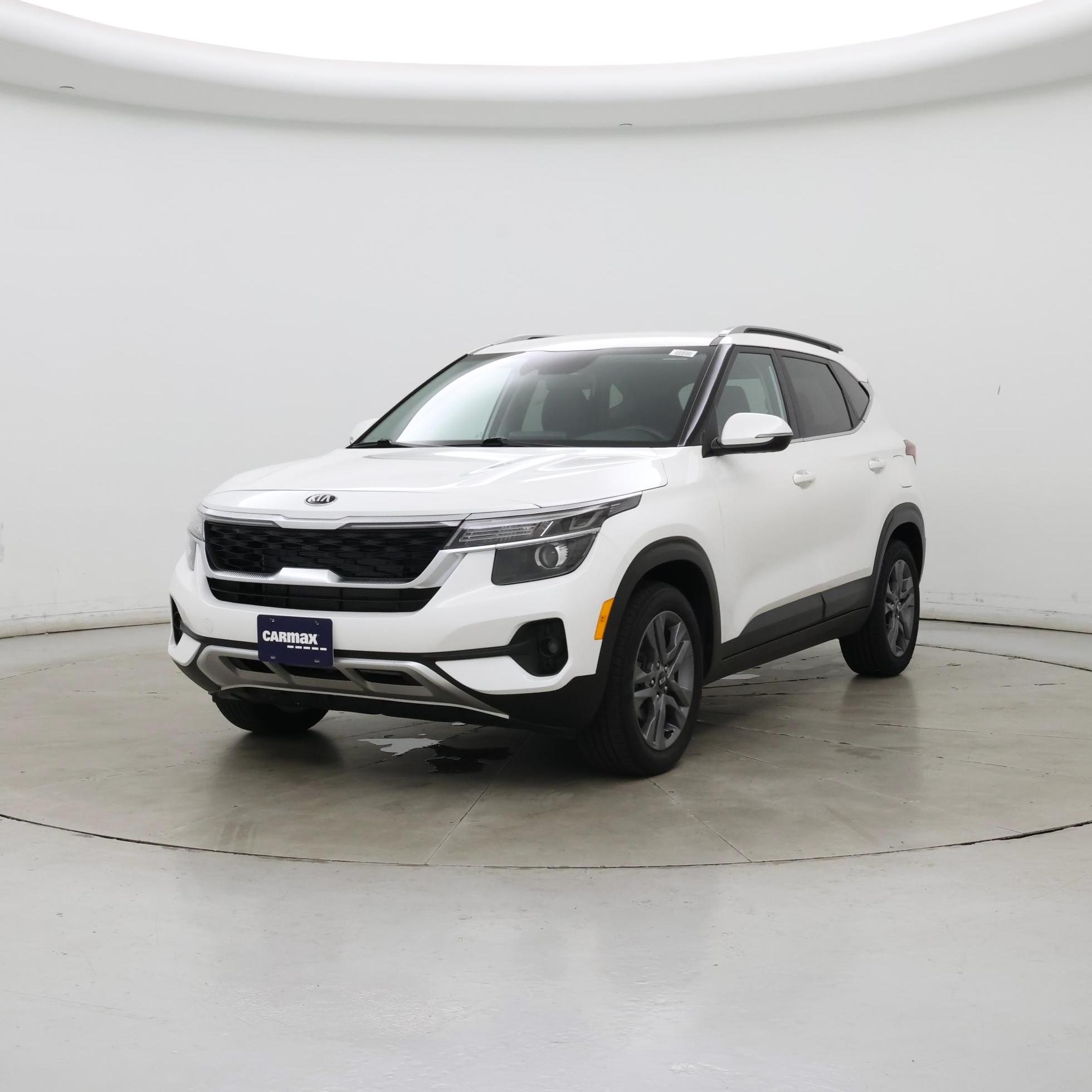 Thumbnail: 2021 Kia Seltos - 4