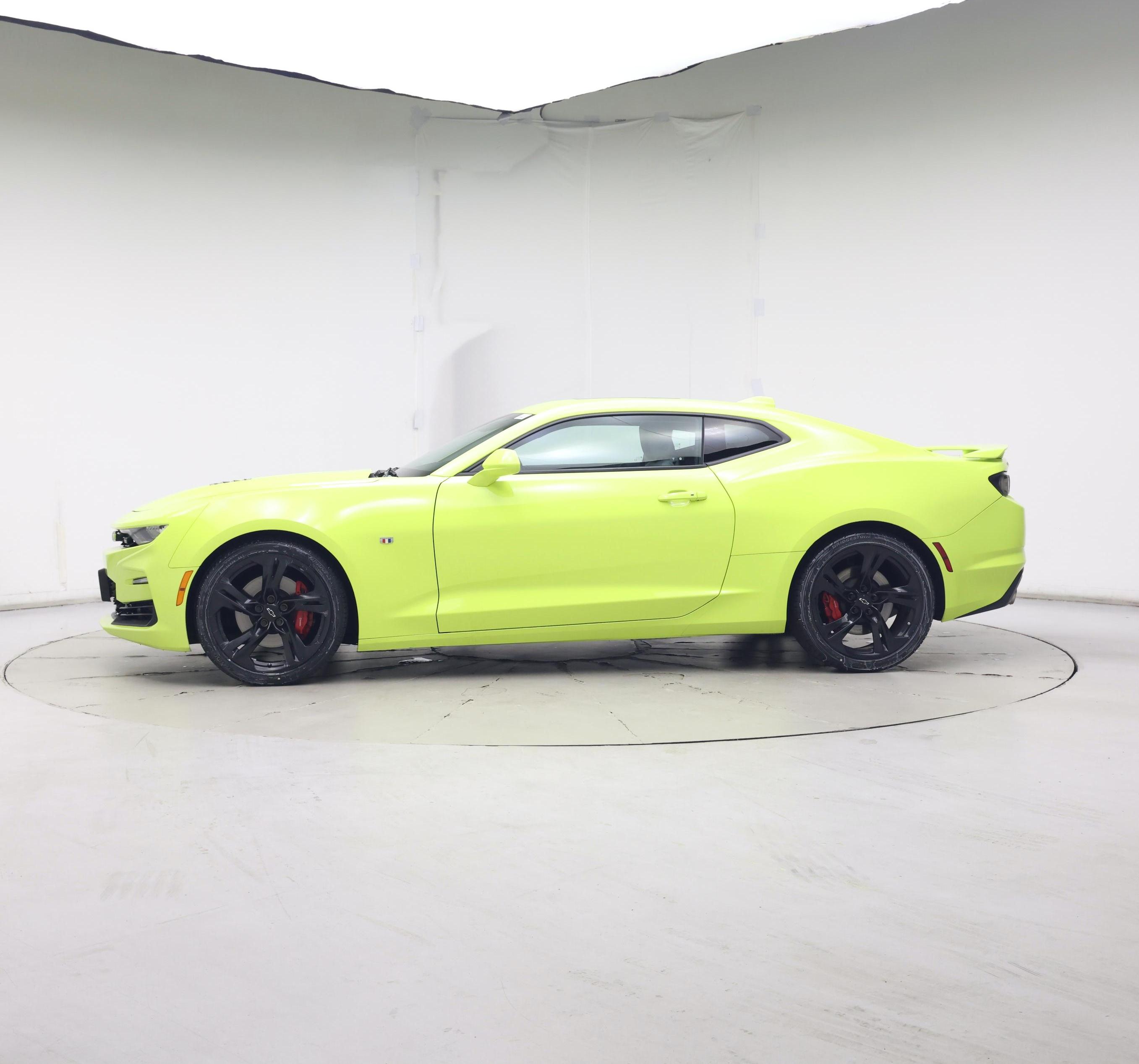 Thumbnail: 2021 Chevrolet Camaro - 3