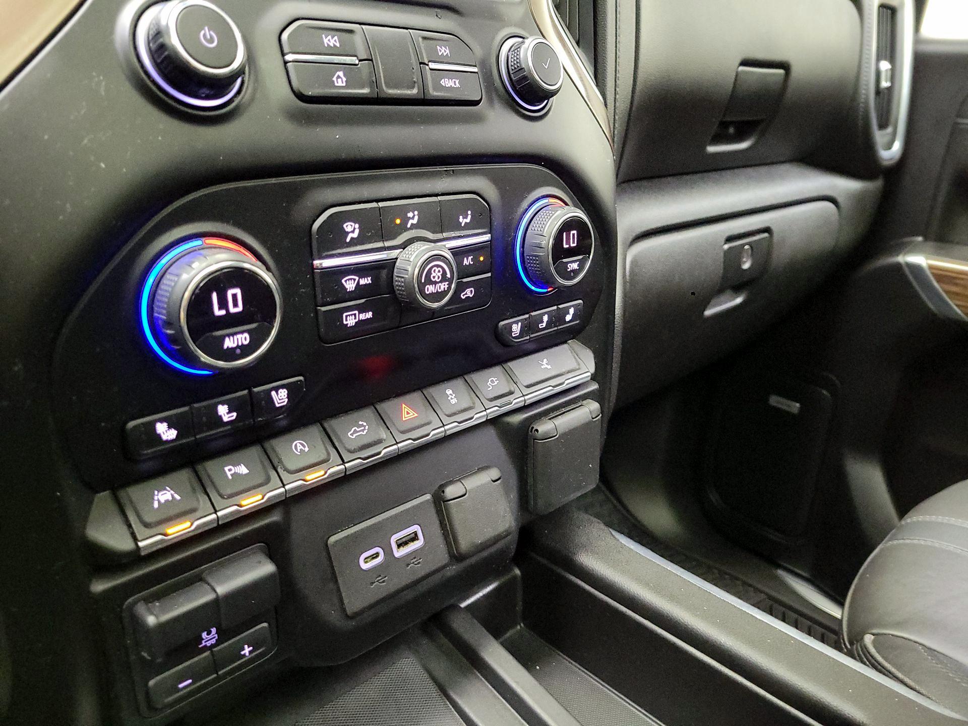 Thumbnail: 2021 Chevrolet Silverado 1500 - 17