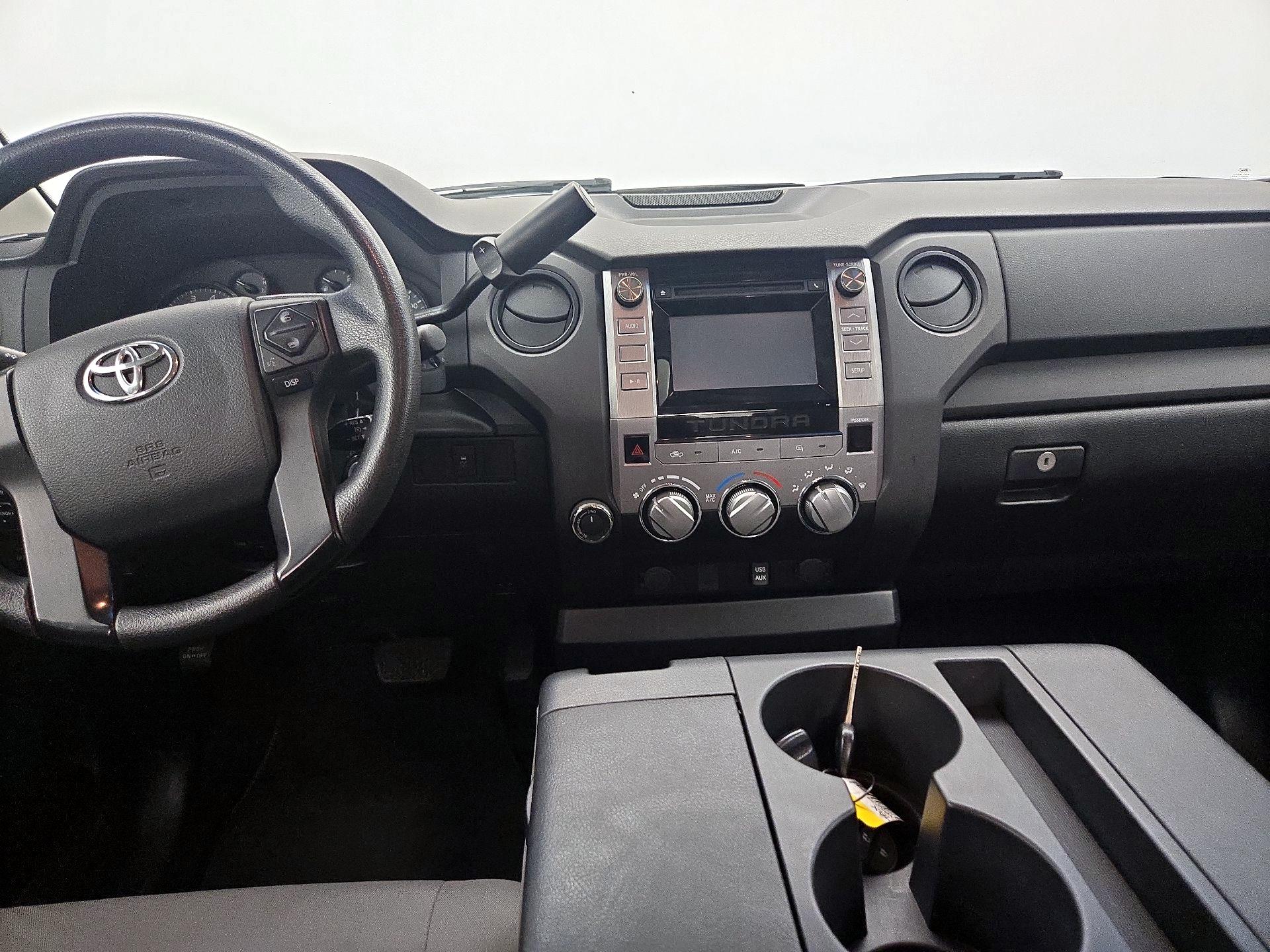 Thumbnail: 2014 Toyota Tundra - 9