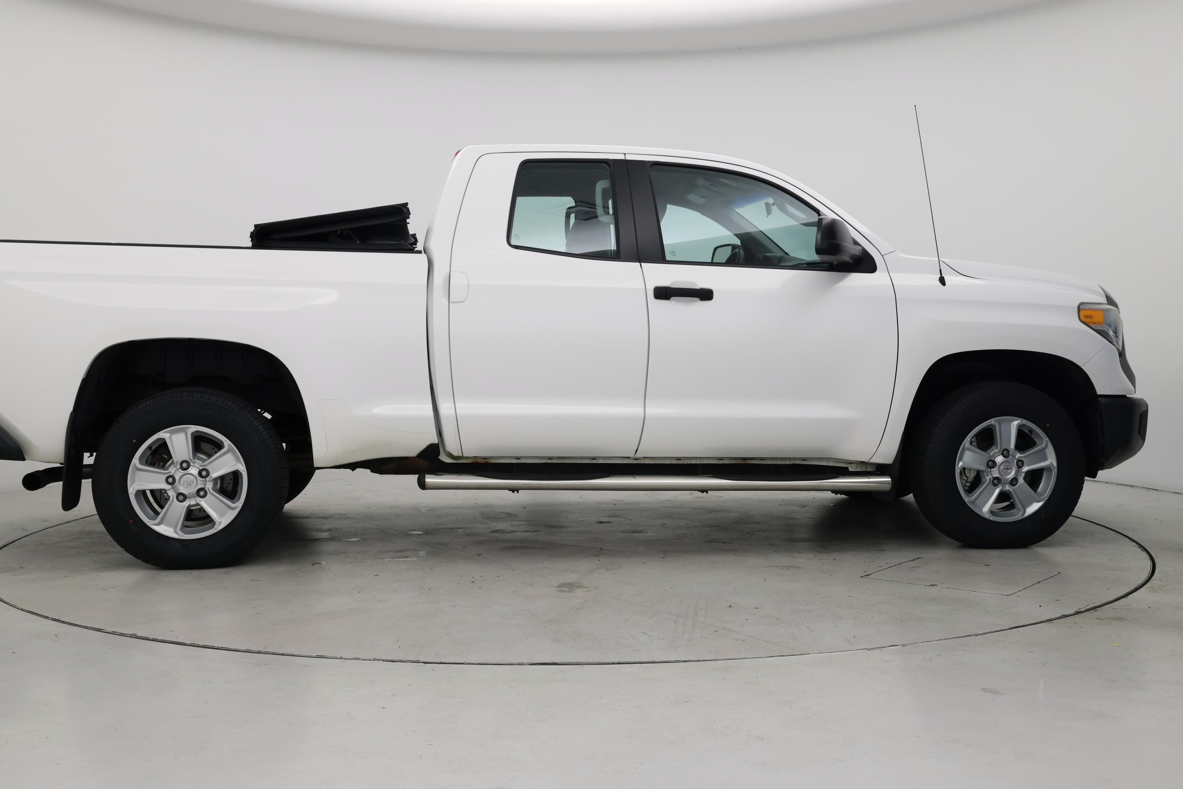 Thumbnail: 2014 Toyota Tundra - 7