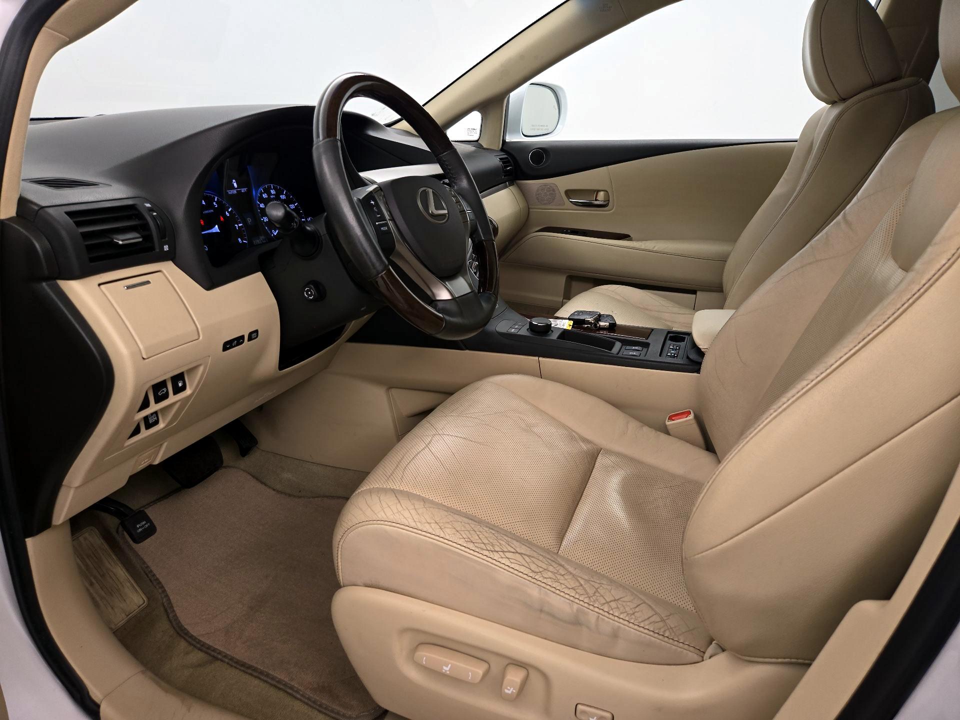 Thumbnail: 2015 Lexus RX - 11